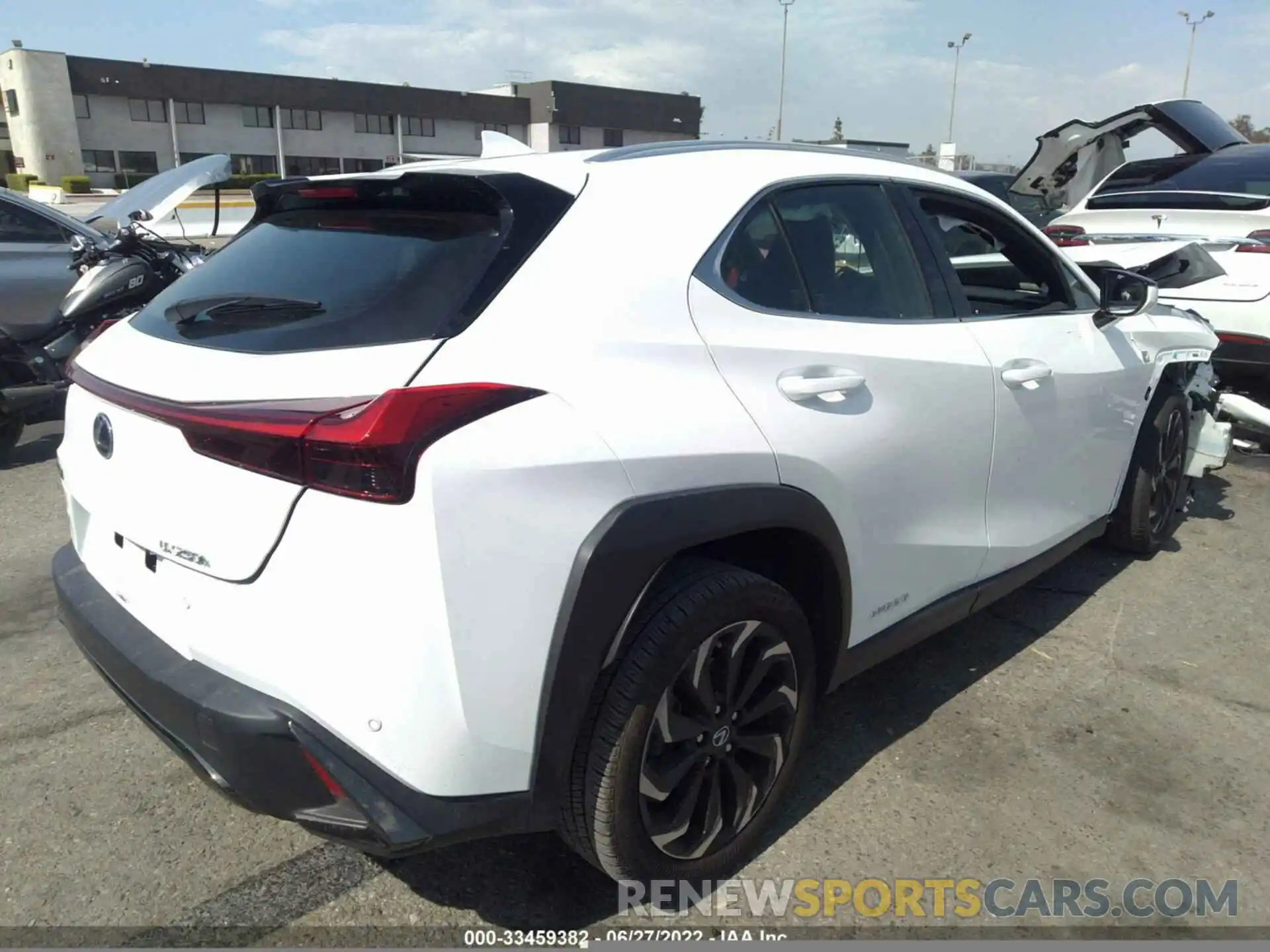 4 Фотография поврежденного автомобиля JTHR9JBH5L2028177 LEXUS UX 2020