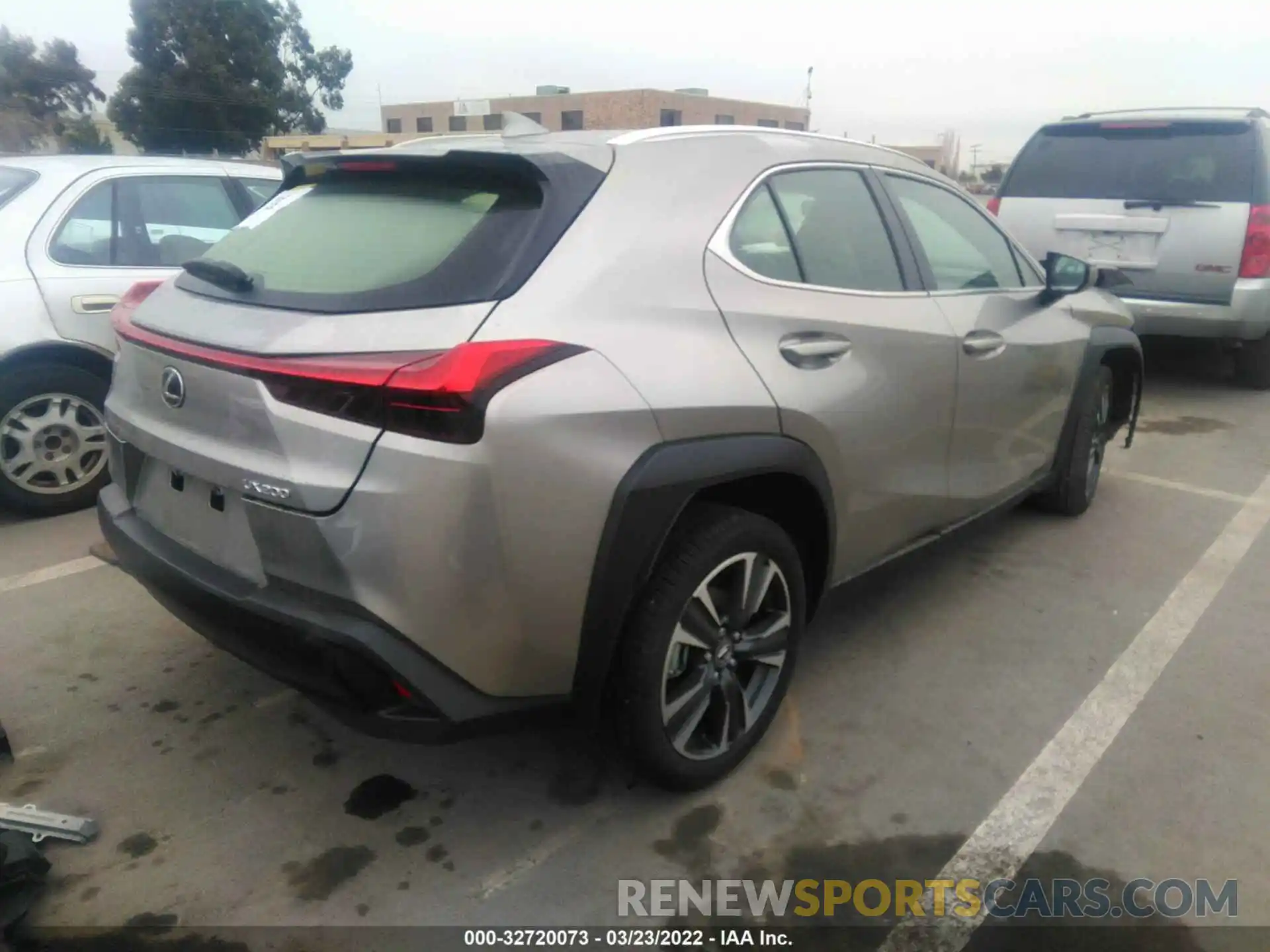 4 Фотография поврежденного автомобиля JTHX3JBH0L2022005 LEXUS UX 2020