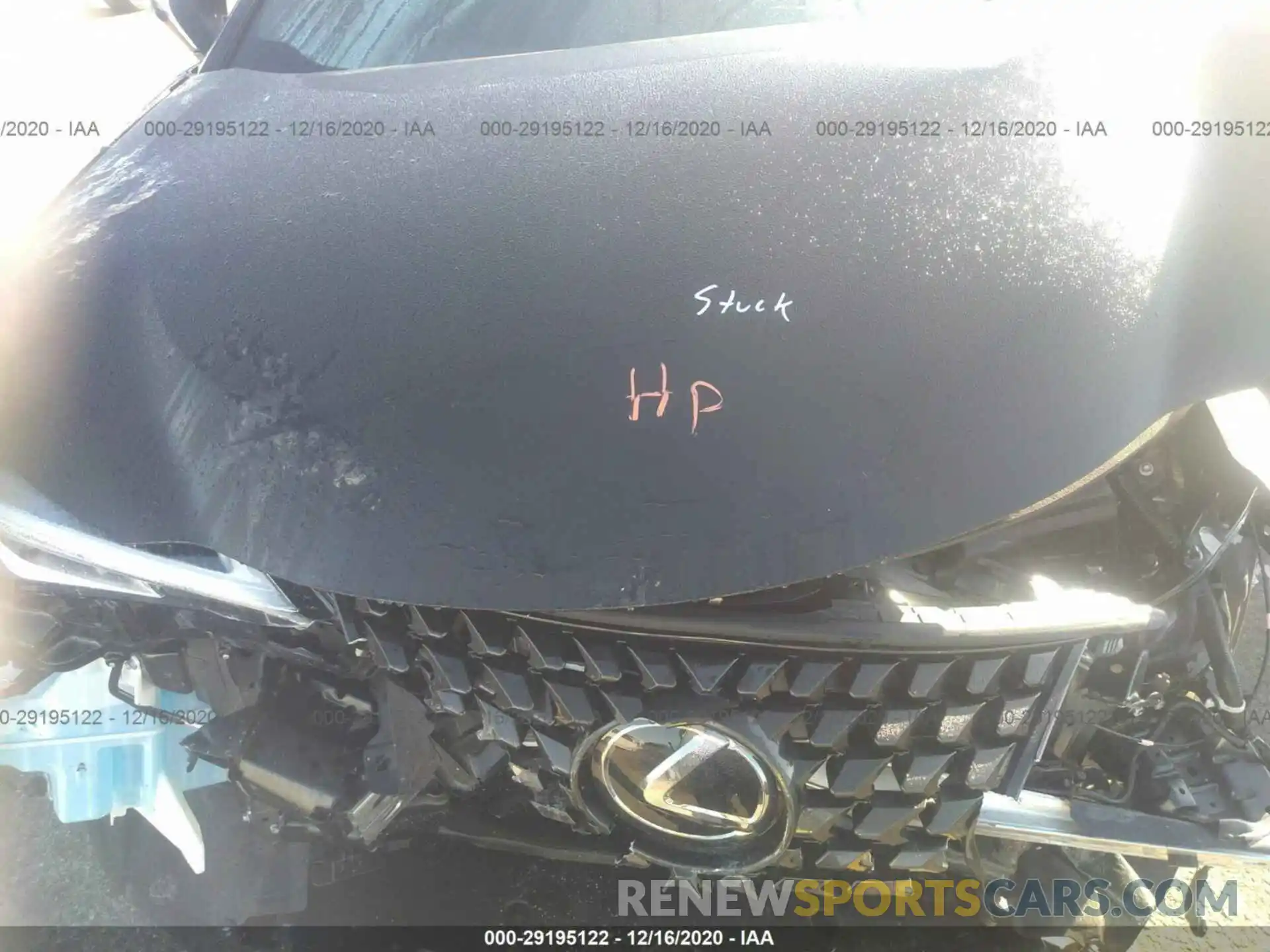 10 Photograph of a damaged car JTHX3JBH0L2023655 LEXUS UX 2020