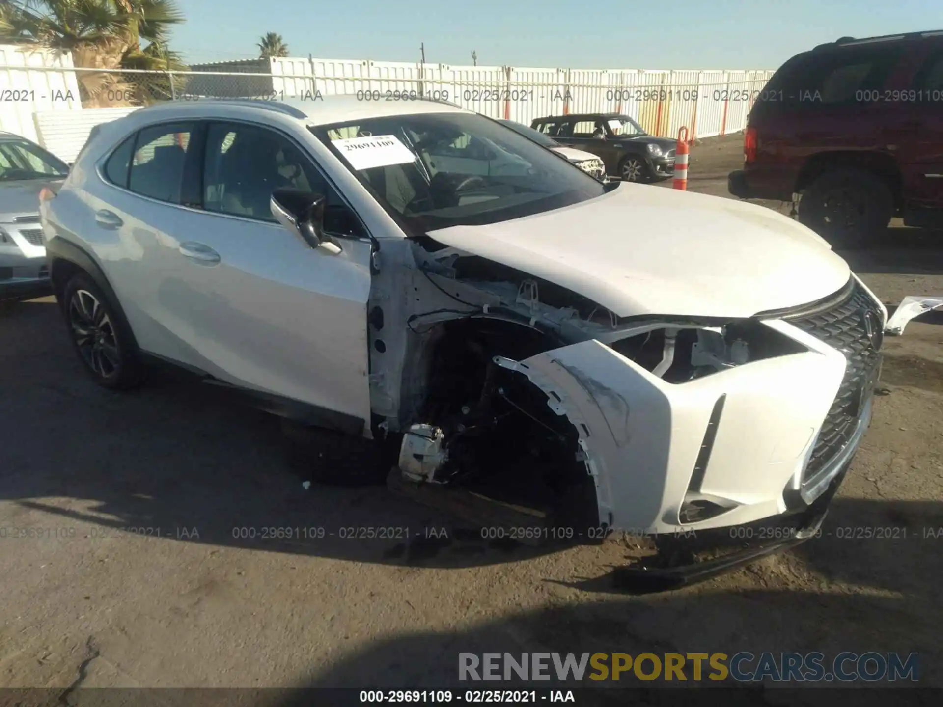 1 Photograph of a damaged car JTHX3JBH0L2031576 LEXUS UX 2020