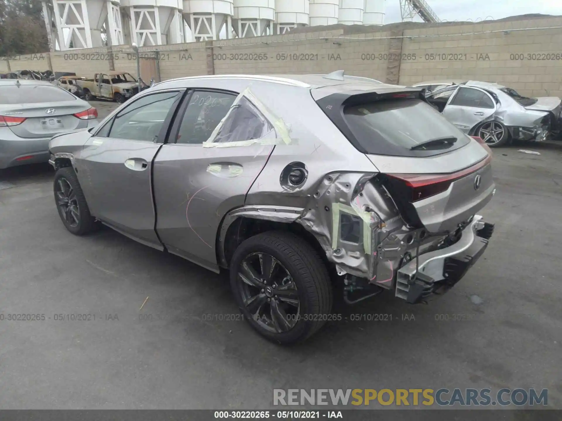 3 Фотография поврежденного автомобиля JTHX3JBH8L2024360 LEXUS UX 2020