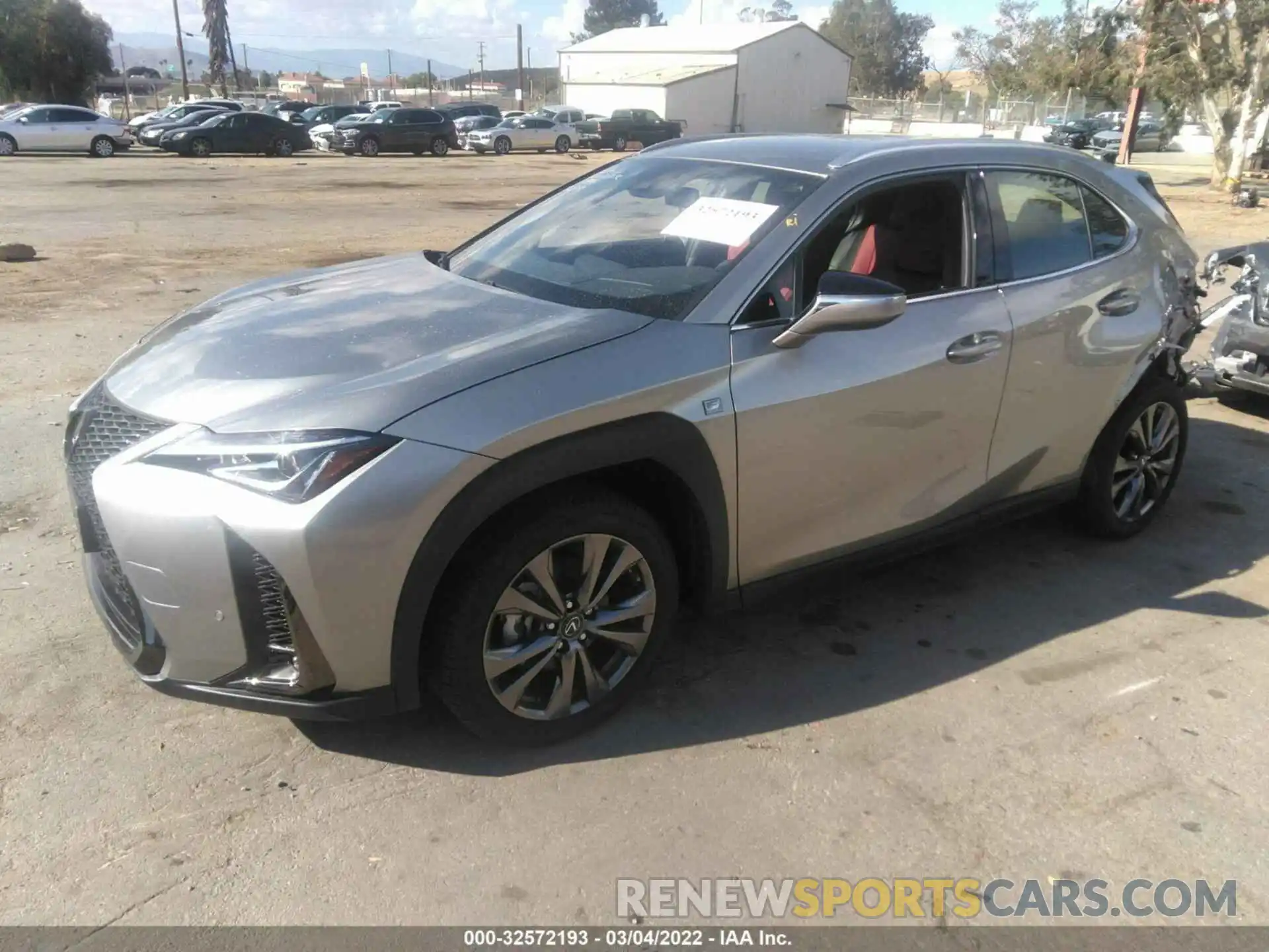 2 Фотография поврежденного автомобиля JTHE3JBH3M2033492 LEXUS UX 2021