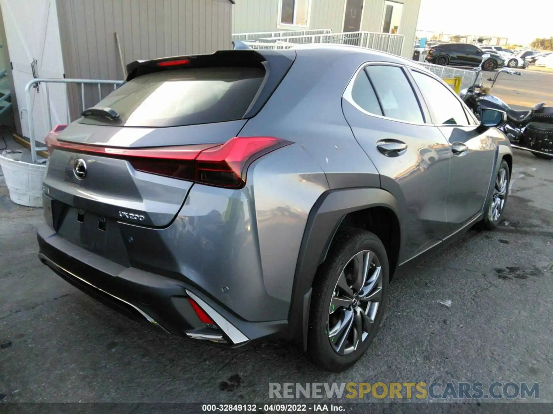 4 Фотография поврежденного автомобиля JTHE3JBH9M2042309 LEXUS UX 2021