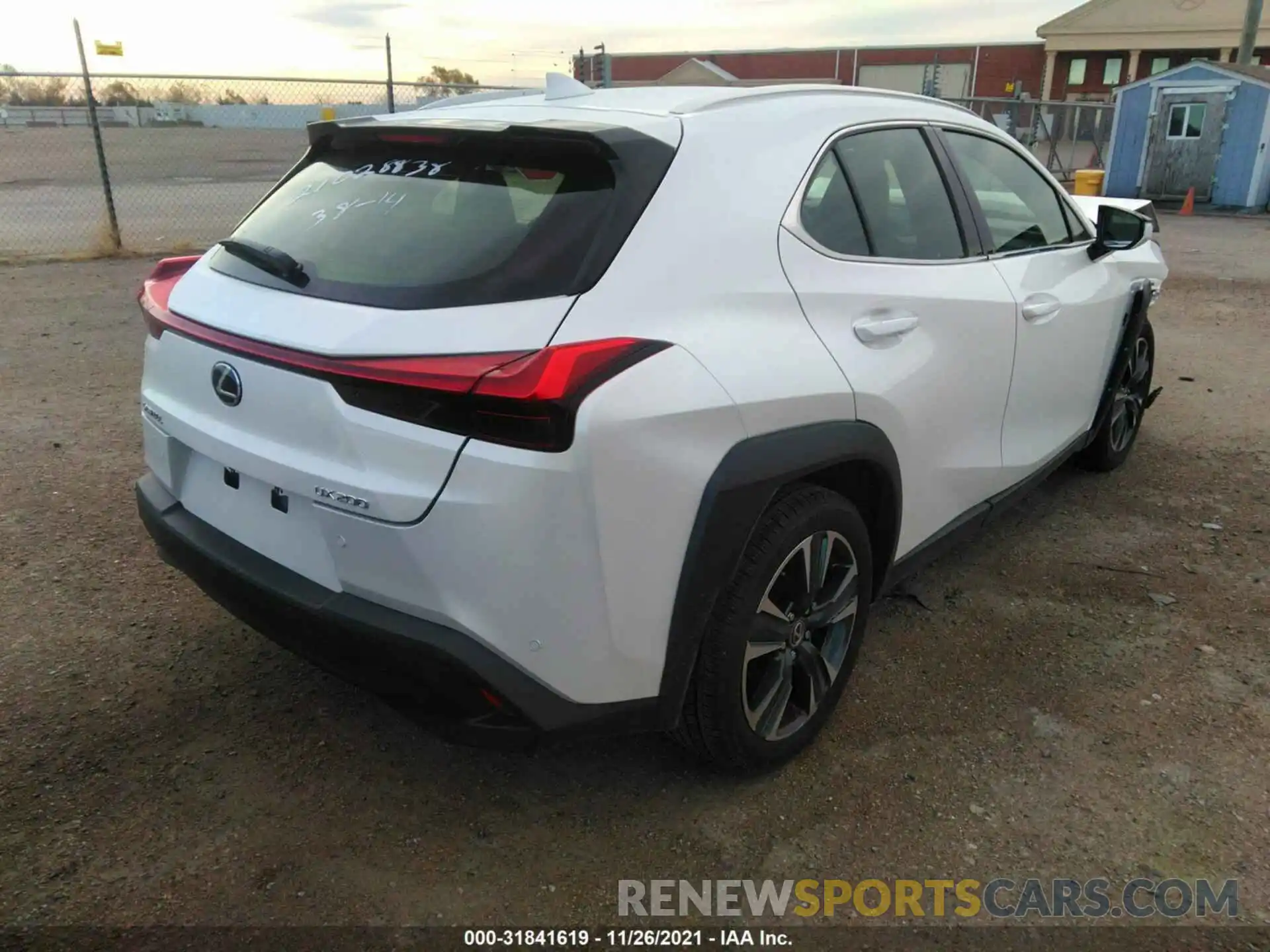 4 Фотография поврежденного автомобиля JTHP3JBH8M2035537 LEXUS UX 2021