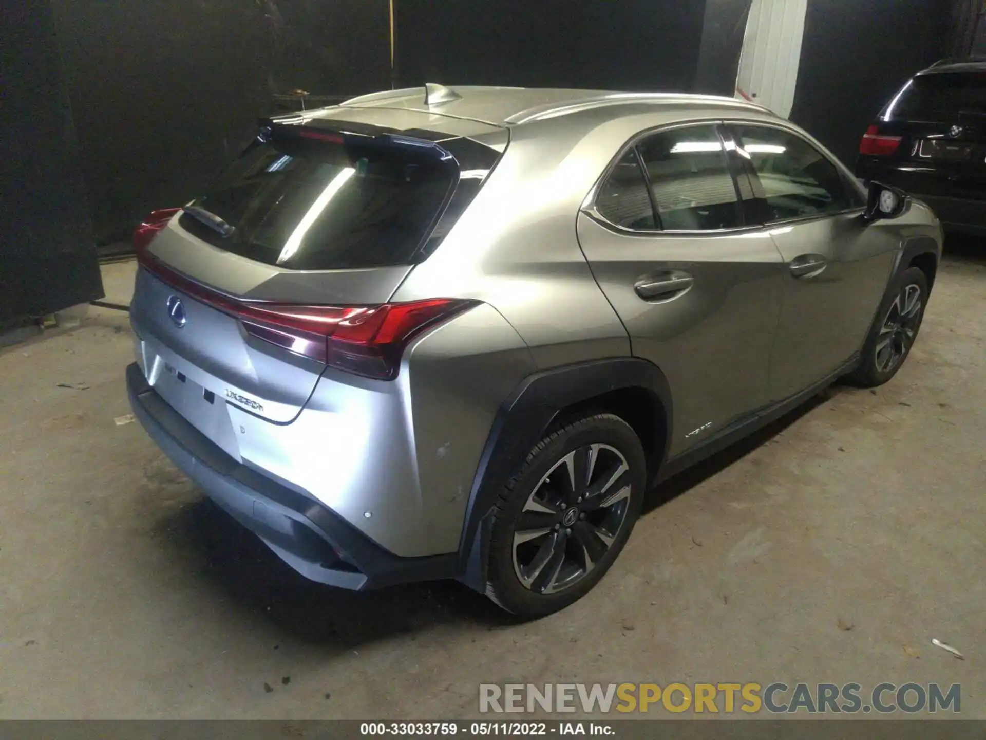 4 Фотография поврежденного автомобиля JTHP9JBH8M2043197 LEXUS UX 2021