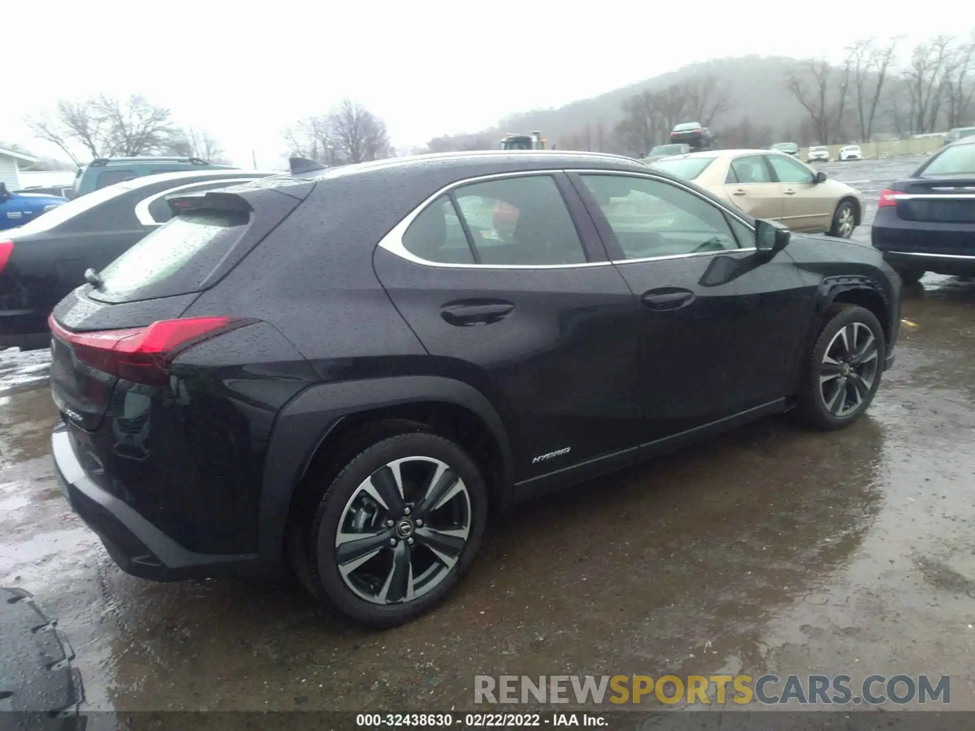 4 Photograph of a damaged car JTHP9JBH8M2052627 LEXUS UX 2021