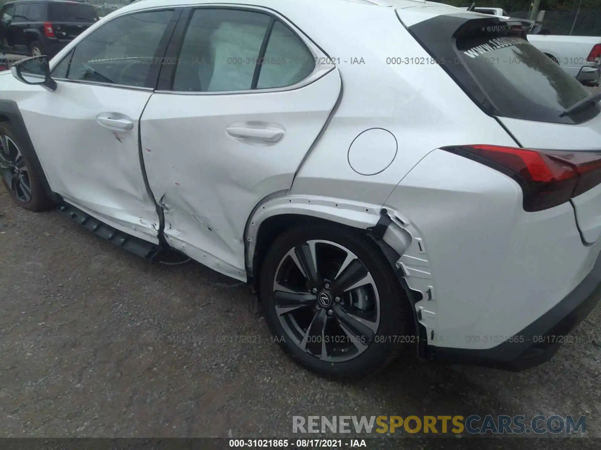 6 Photograph of a damaged car JTHX3JBH4M2035406 LEXUS UX 2021