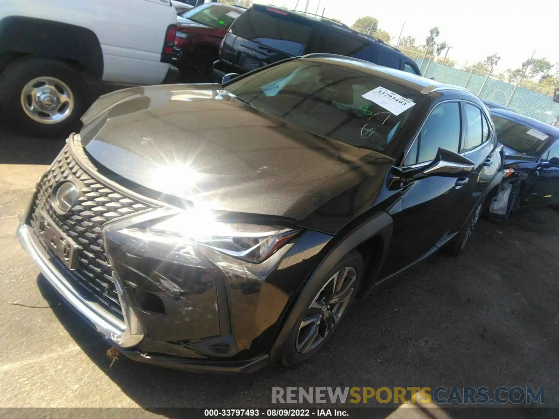 2 Photograph of a damaged car JTHX3JBHXM2041386 LEXUS UX 2021