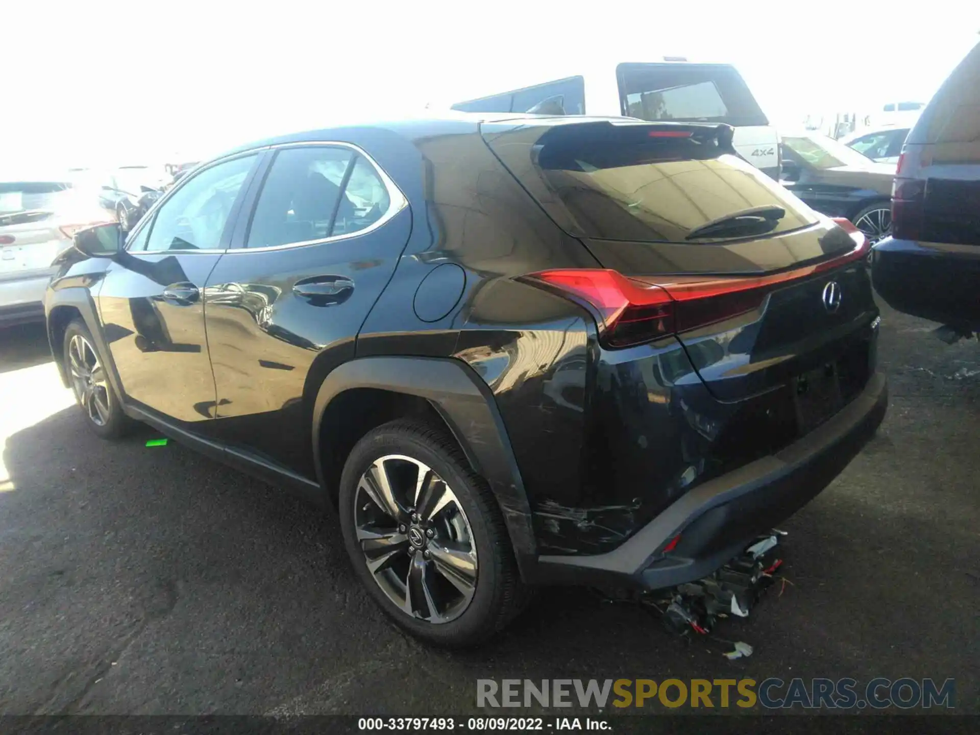 3 Photograph of a damaged car JTHX3JBHXM2041386 LEXUS UX 2021