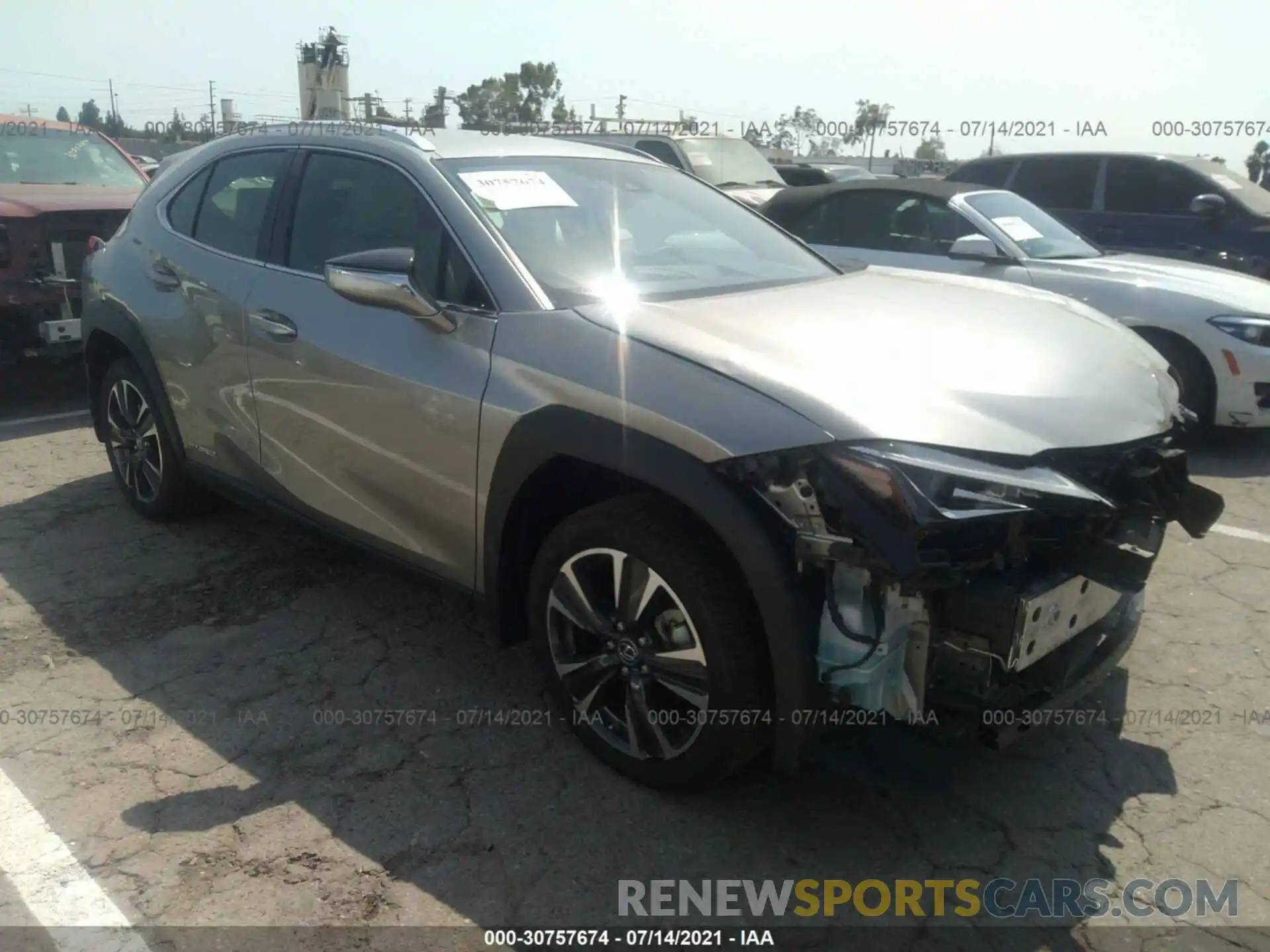 1 Photograph of a damaged car JTHX9JBH0M2041069 LEXUS UX 2021