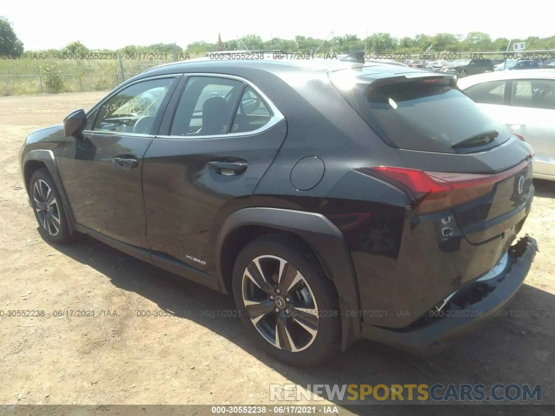 3 Фотография поврежденного автомобиля JTHX9JBH1M2040531 LEXUS UX 2021