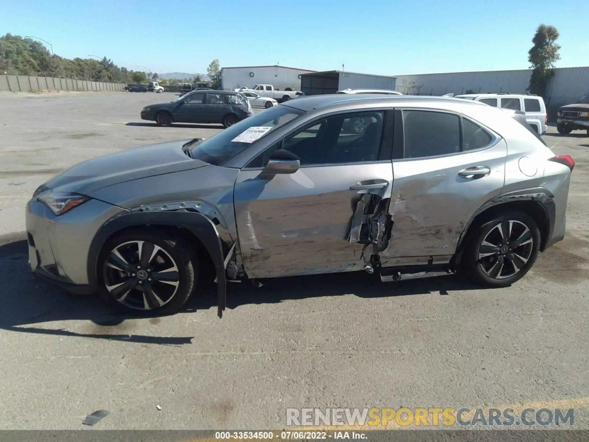 6 Photograph of a damaged car JTHX9JBH1M2044627 LEXUS UX 2021