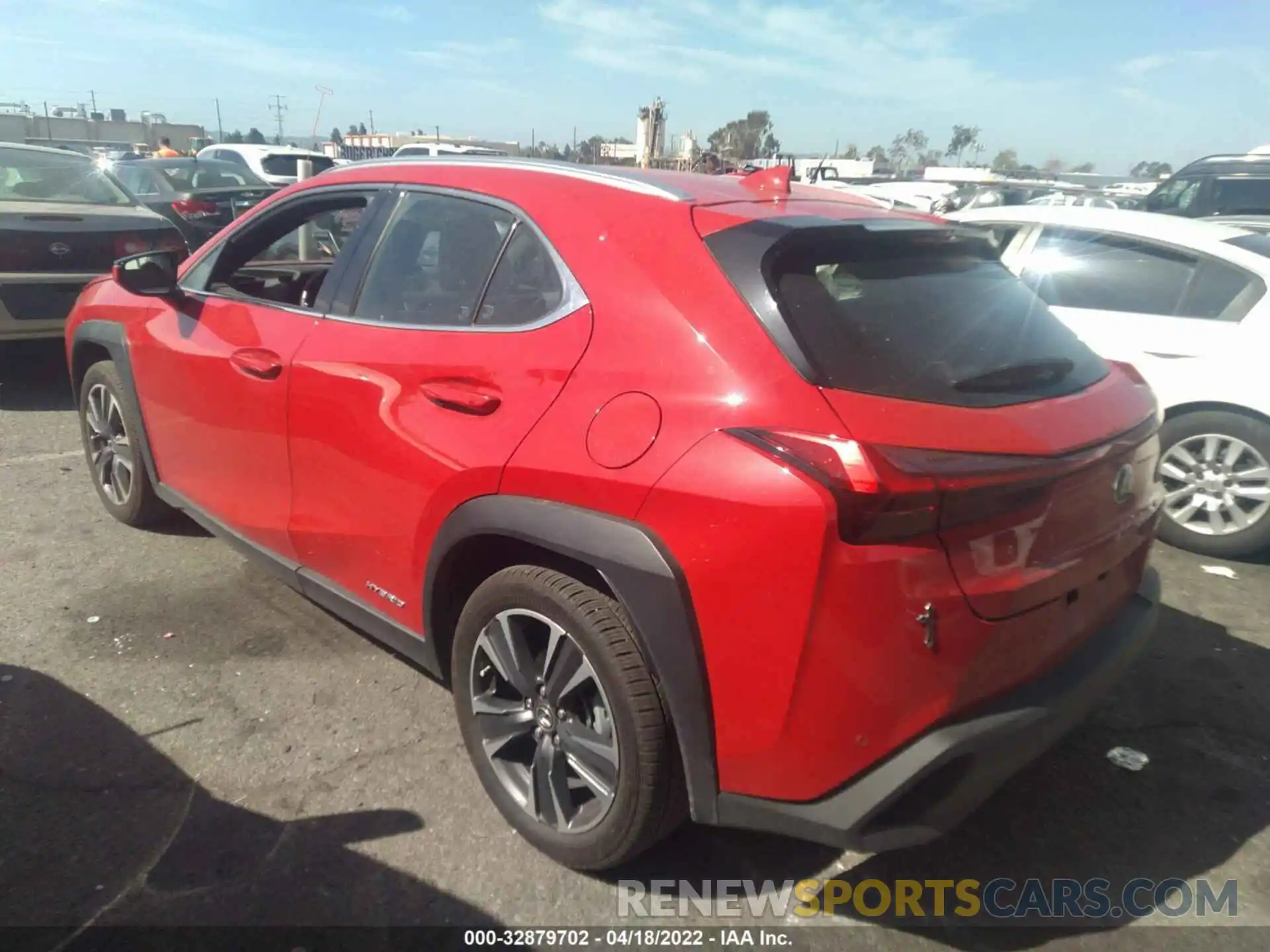 3 Фотография поврежденного автомобиля JTHX9JBH3M2054253 LEXUS UX 2021