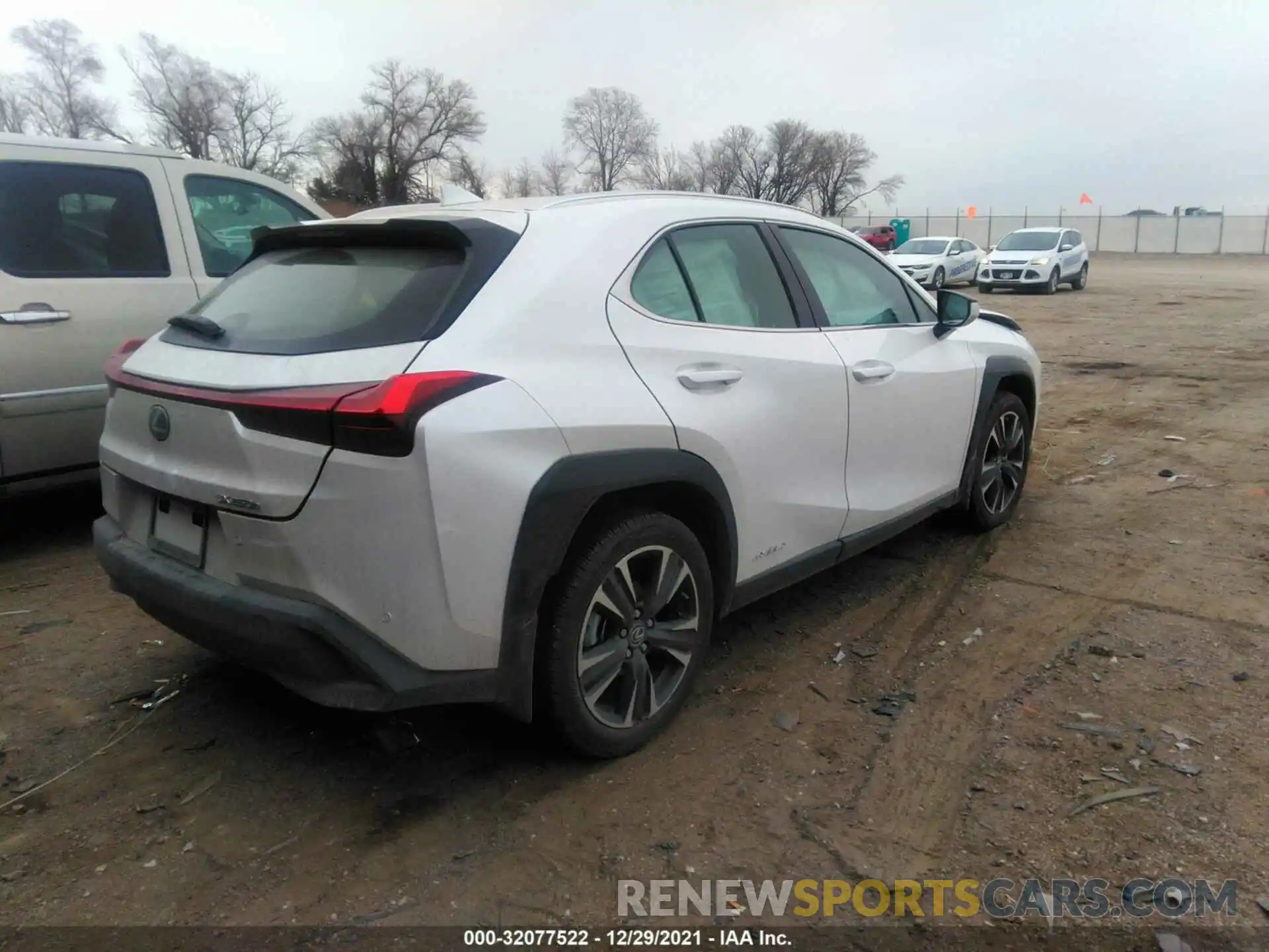 4 Фотография поврежденного автомобиля JTHX9JBH6M2049774 LEXUS UX 2021