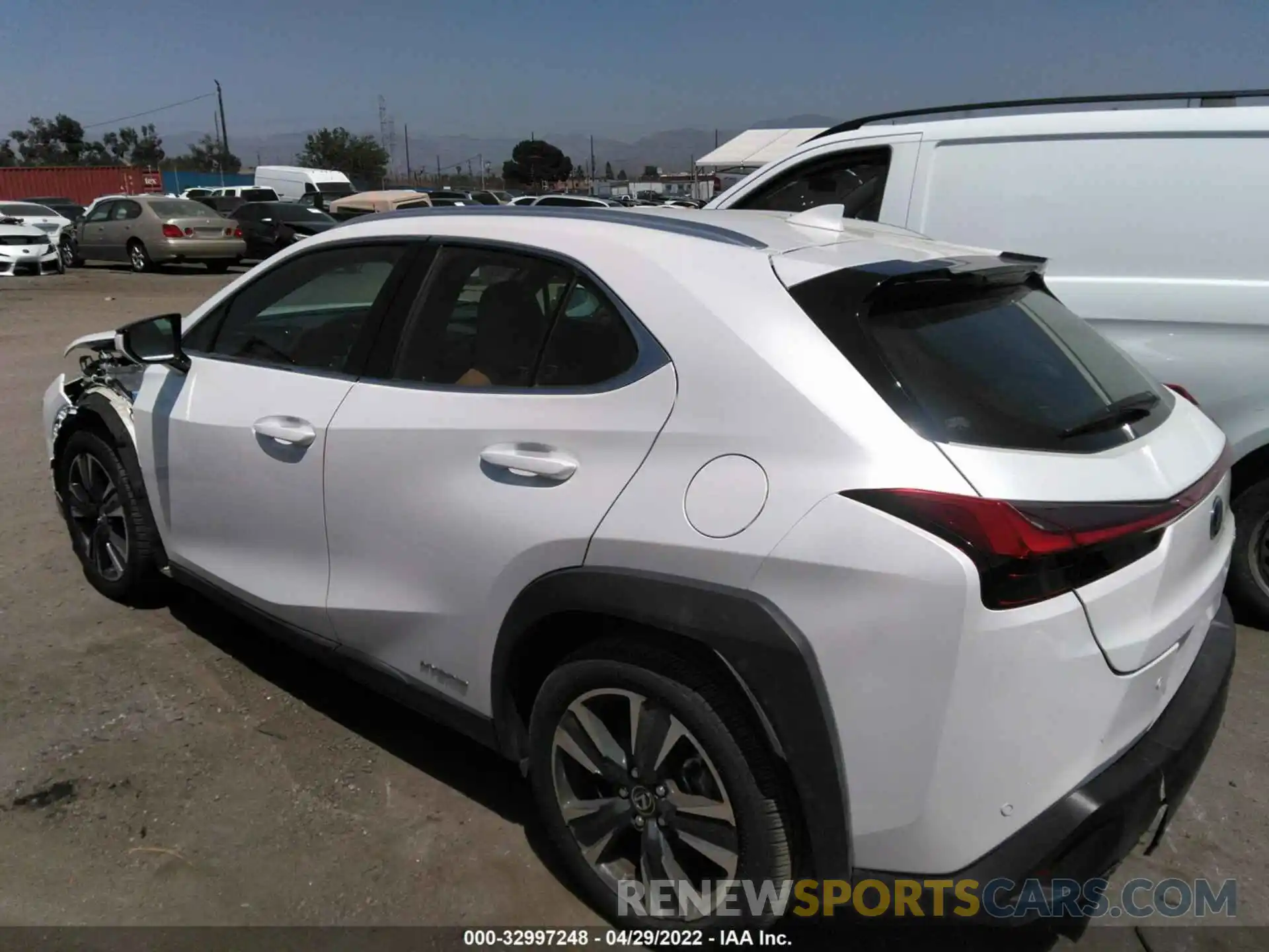 3 Фотография поврежденного автомобиля JTHX9JBH7M2041778 LEXUS UX 2021