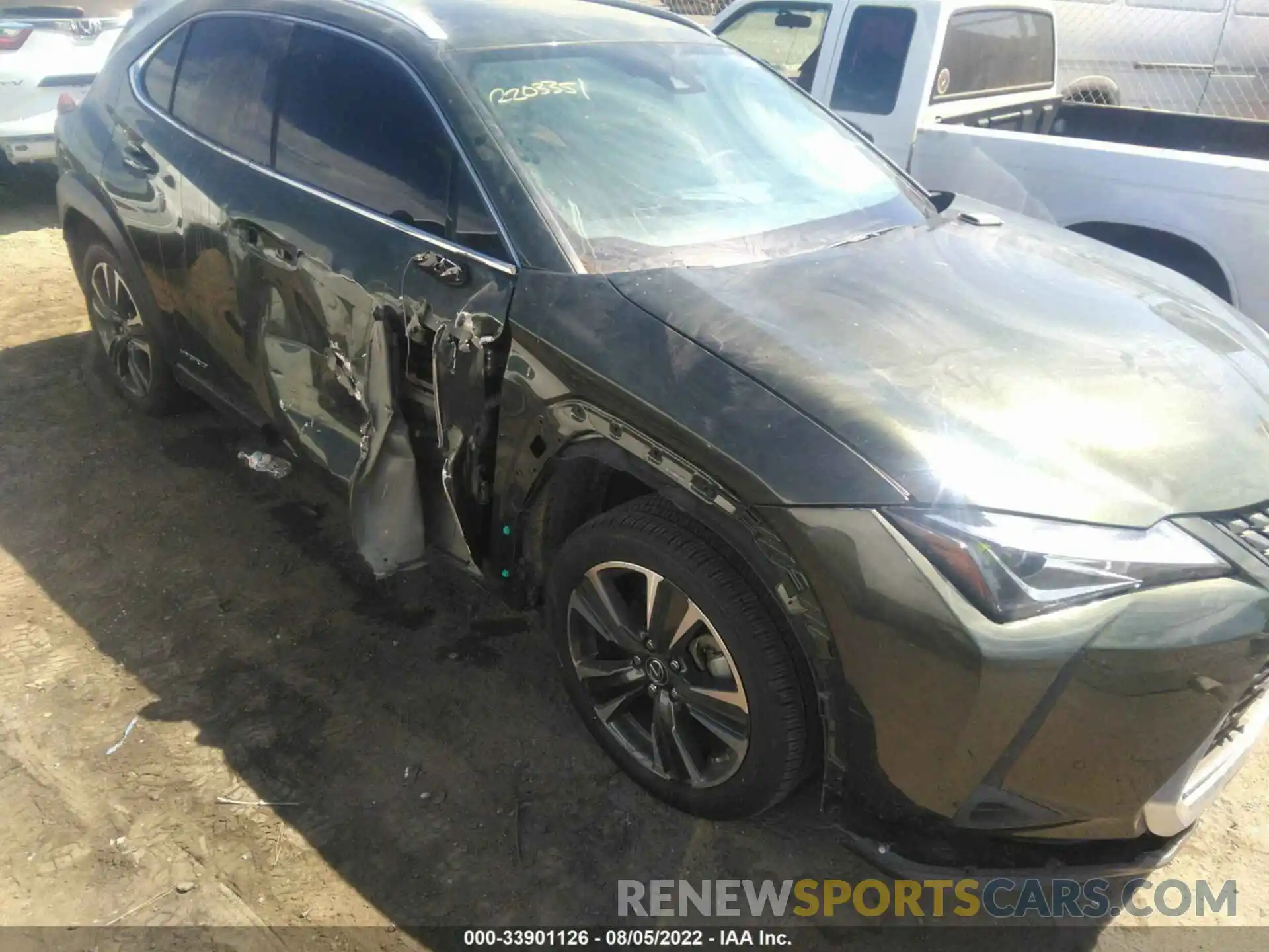 6 Photograph of a damaged car JTHX9JBH8M2052398 LEXUS UX 2021