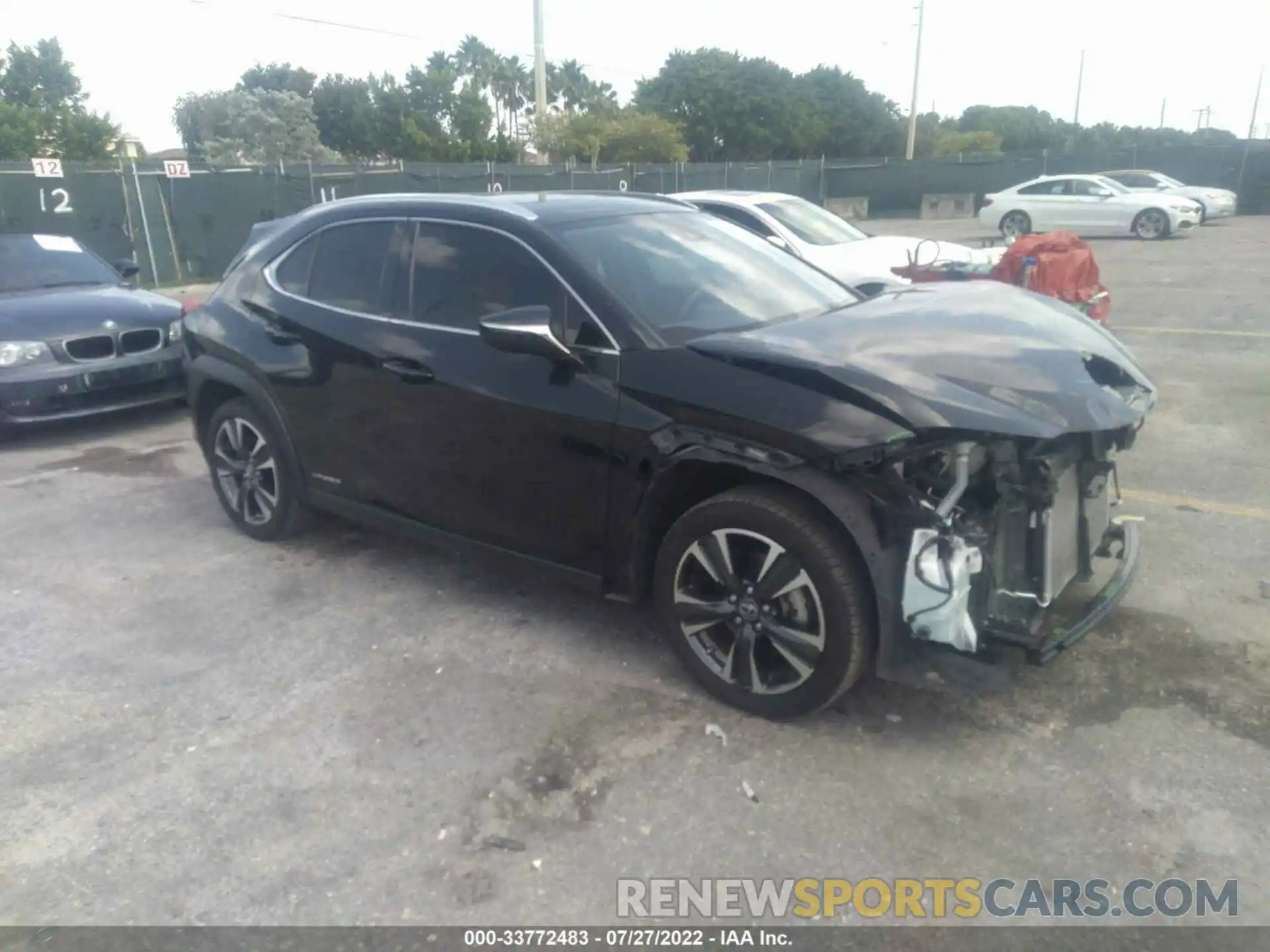 1 Photograph of a damaged car JTHX9JBHXM2042844 LEXUS UX 2021