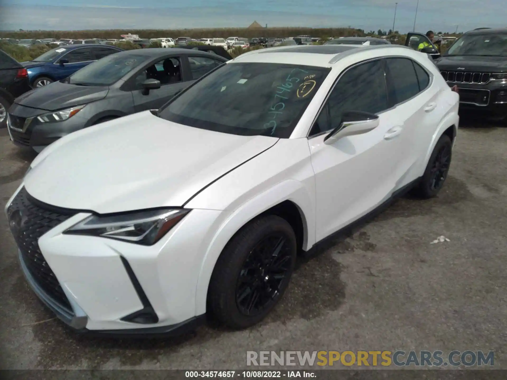 2 Фотография поврежденного автомобиля JTHP3JBH8N2050234 LEXUS UX 2022