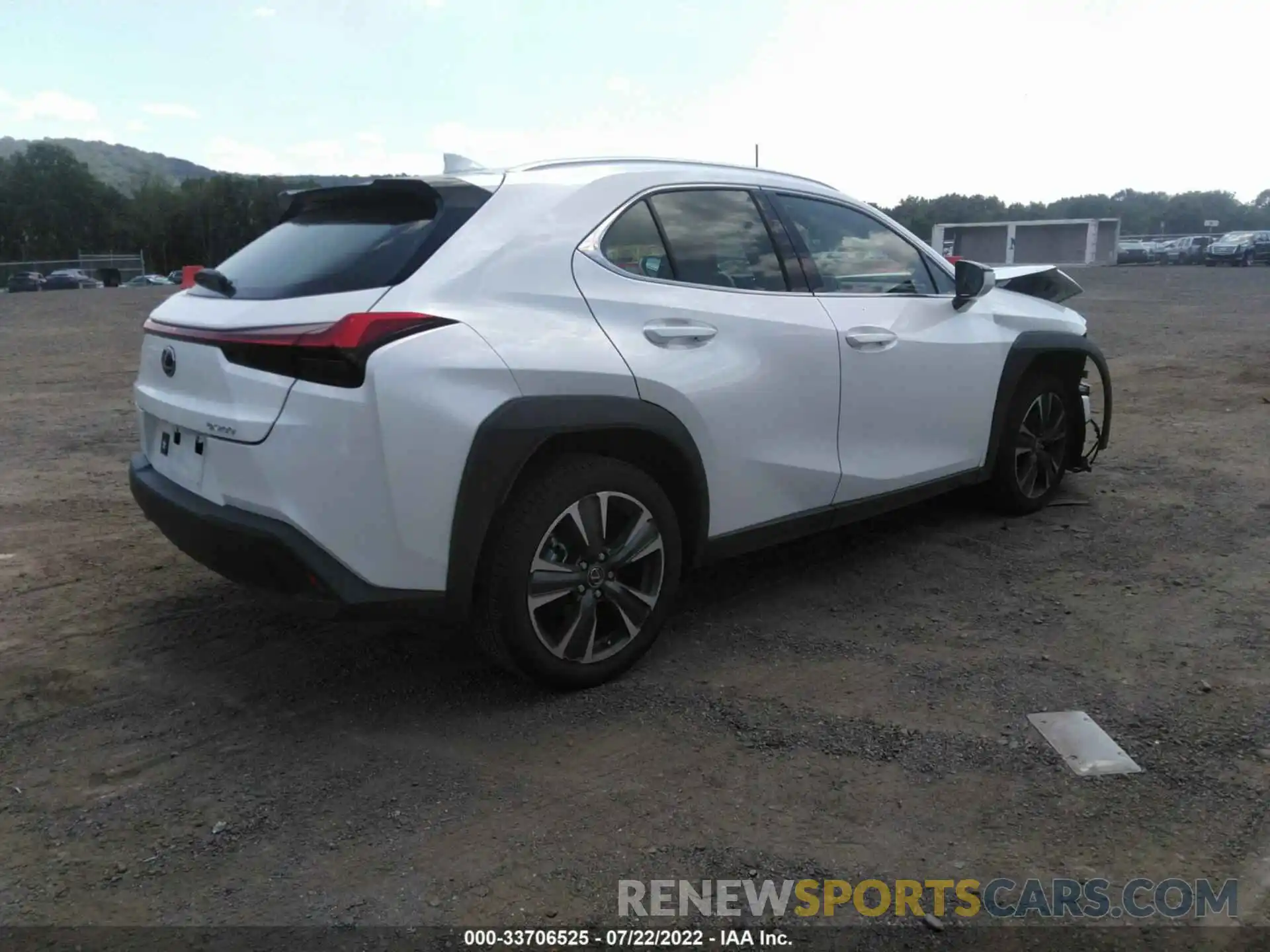 4 Photograph of a damaged car JTHX3JBH1N2051662 LEXUS UX 2022