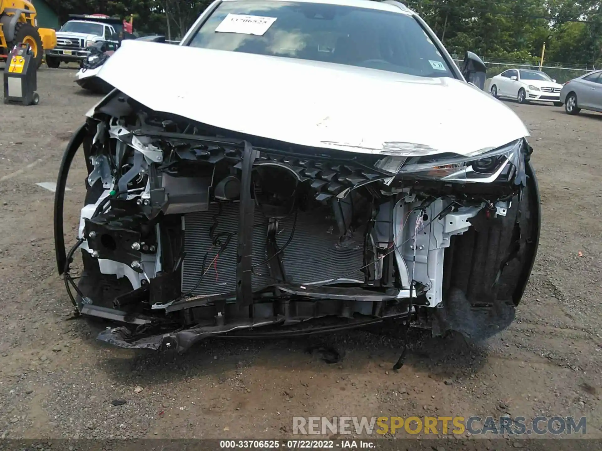 6 Photograph of a damaged car JTHX3JBH1N2051662 LEXUS UX 2022