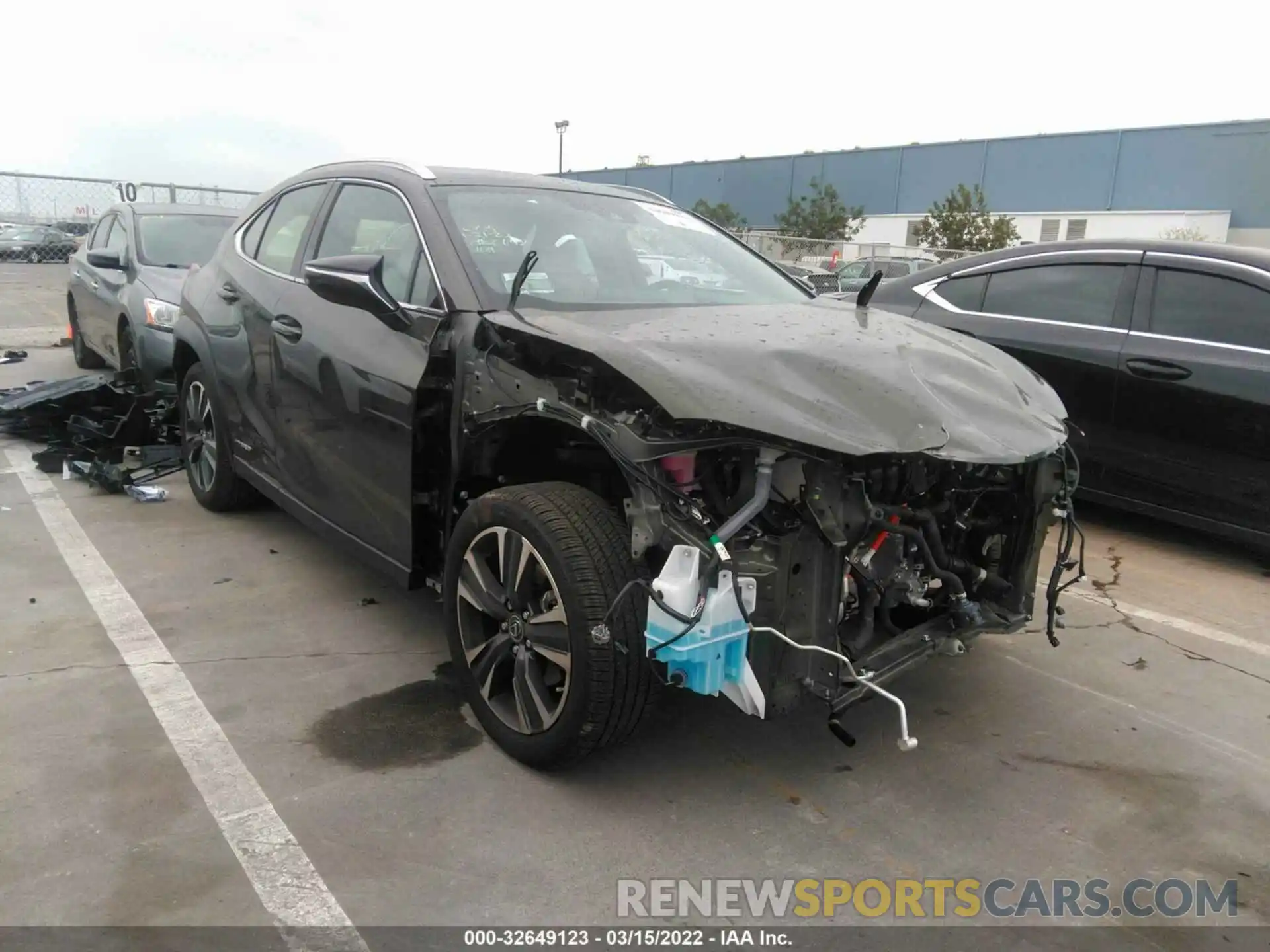 1 Photograph of a damaged car JTHX9JBH0N2056642 LEXUS UX 2022