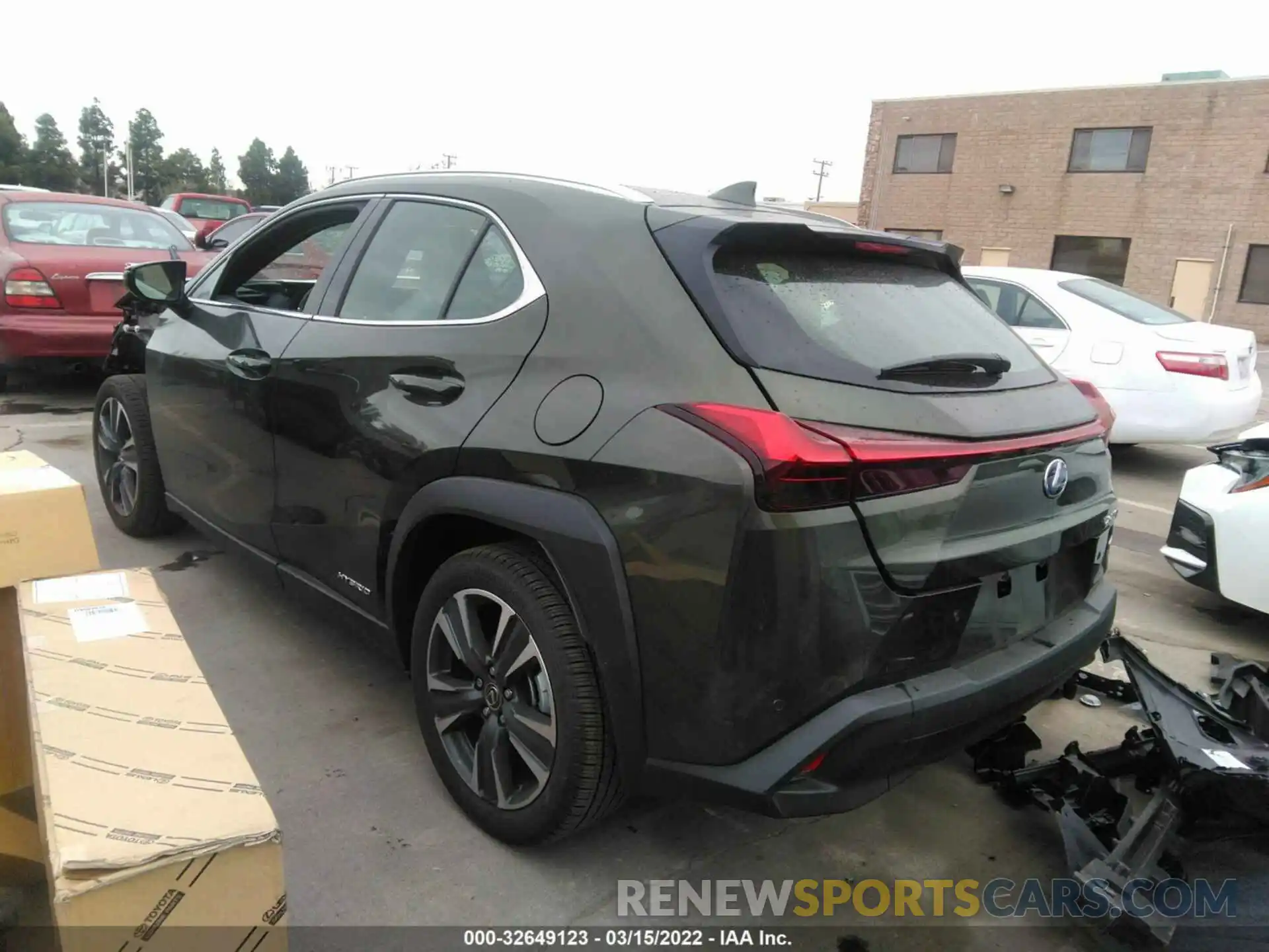 3 Фотография поврежденного автомобиля JTHX9JBH0N2056642 LEXUS UX 2022