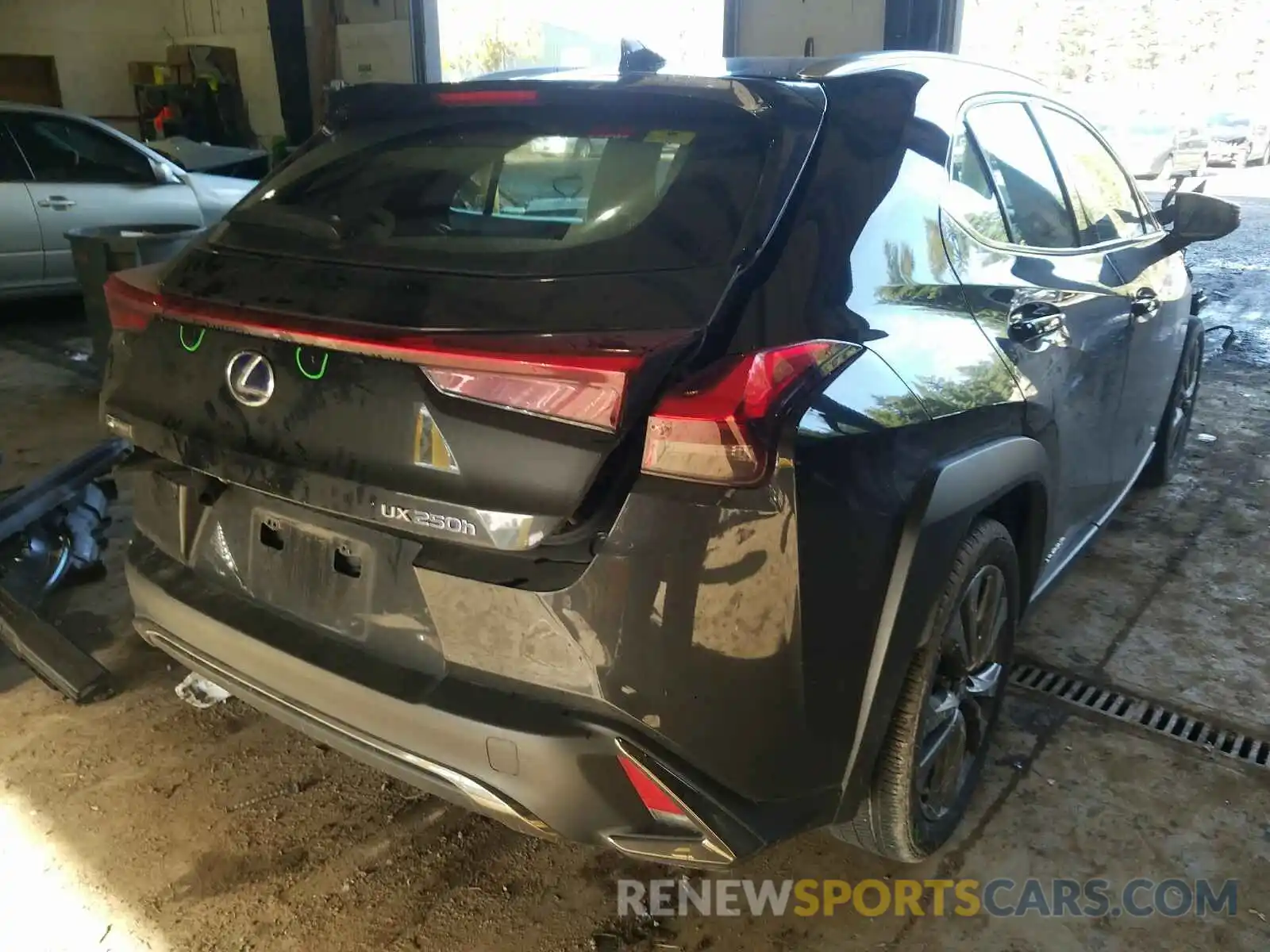 4 Photograph of a damaged car JTHU9JBH0K2004040 LEXUS UX 250H 2019