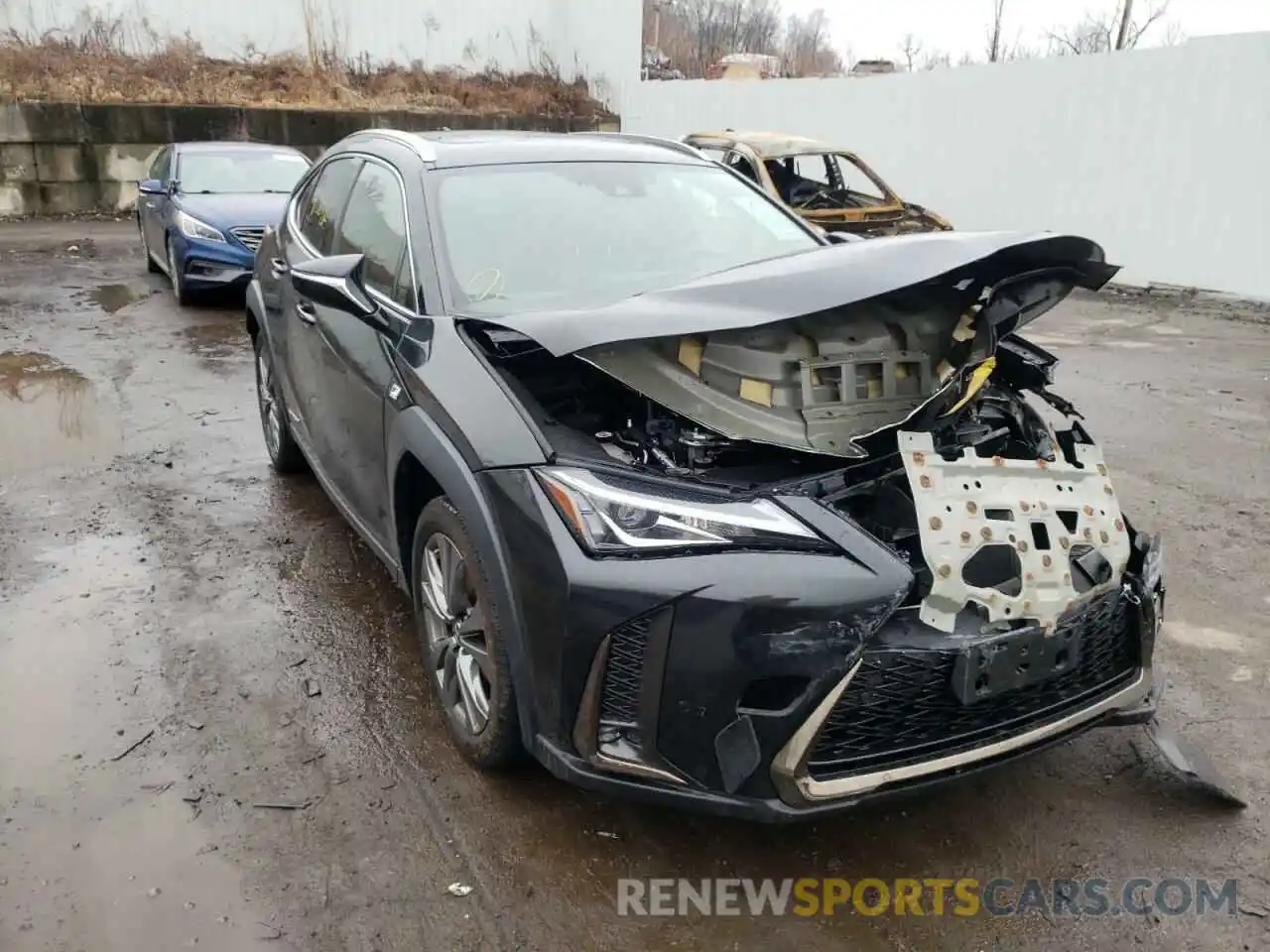 1 Фотография поврежденного автомобиля JTHU9JBH1K2014074 LEXUS UX 250H 2019