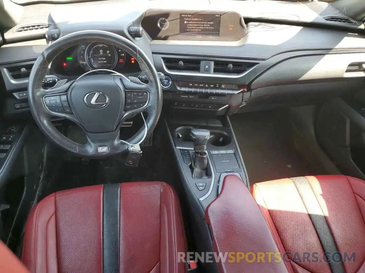 8 Фотография поврежденного автомобиля JTHU9JBH3K2005926 LEXUS UX 250H 2019