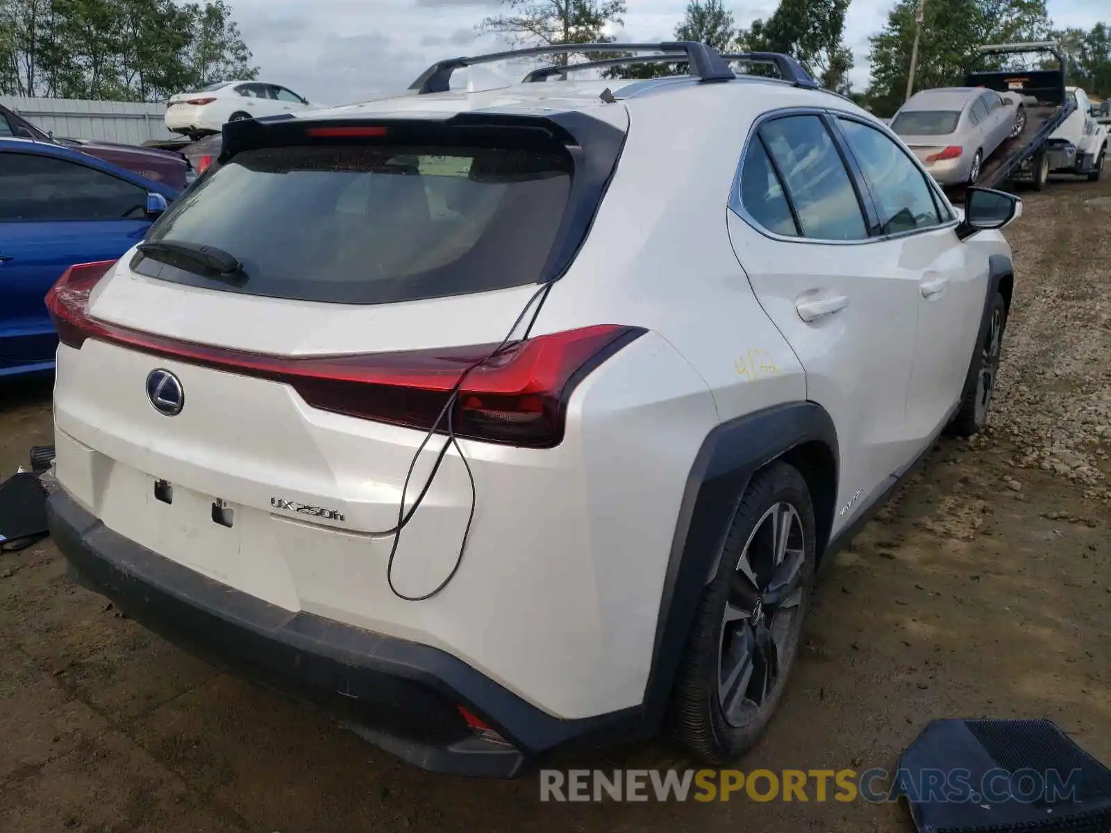 4 Фотография поврежденного автомобиля JTHU9JBH3K2011984 LEXUS UX 250H 2019