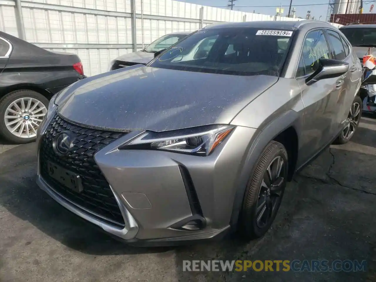 2 Фотография поврежденного автомобиля JTHU9JBH3K2014853 LEXUS UX 250H 2019