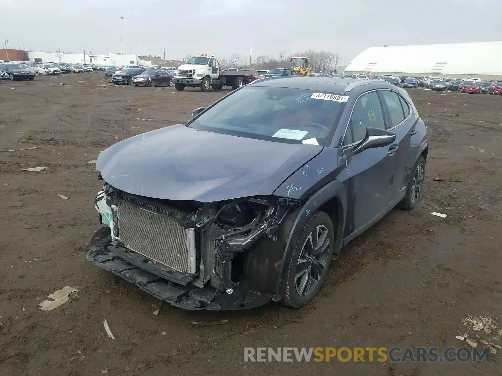 2 Фотография поврежденного автомобиля JTHU9JBH3K2016232 LEXUS UX 250H 2019