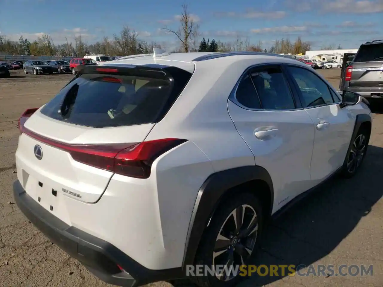 4 Photograph of a damaged car JTHU9JBH4K2004171 LEXUS UX 250H 2019