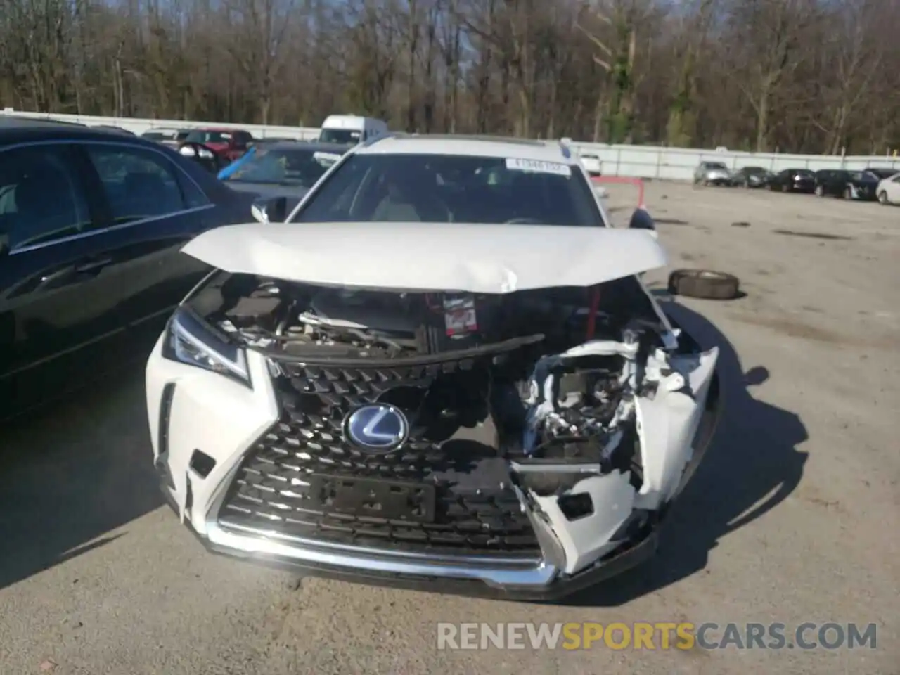 9 Photograph of a damaged car JTHU9JBH4K2007510 LEXUS UX 250H 2019