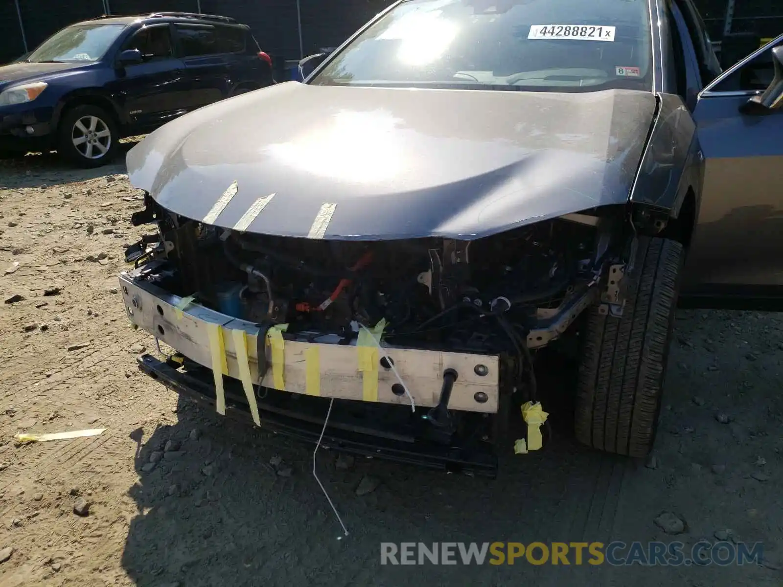 9 Photograph of a damaged car JTHU9JBH4K2015896 LEXUS UX 250H 2019