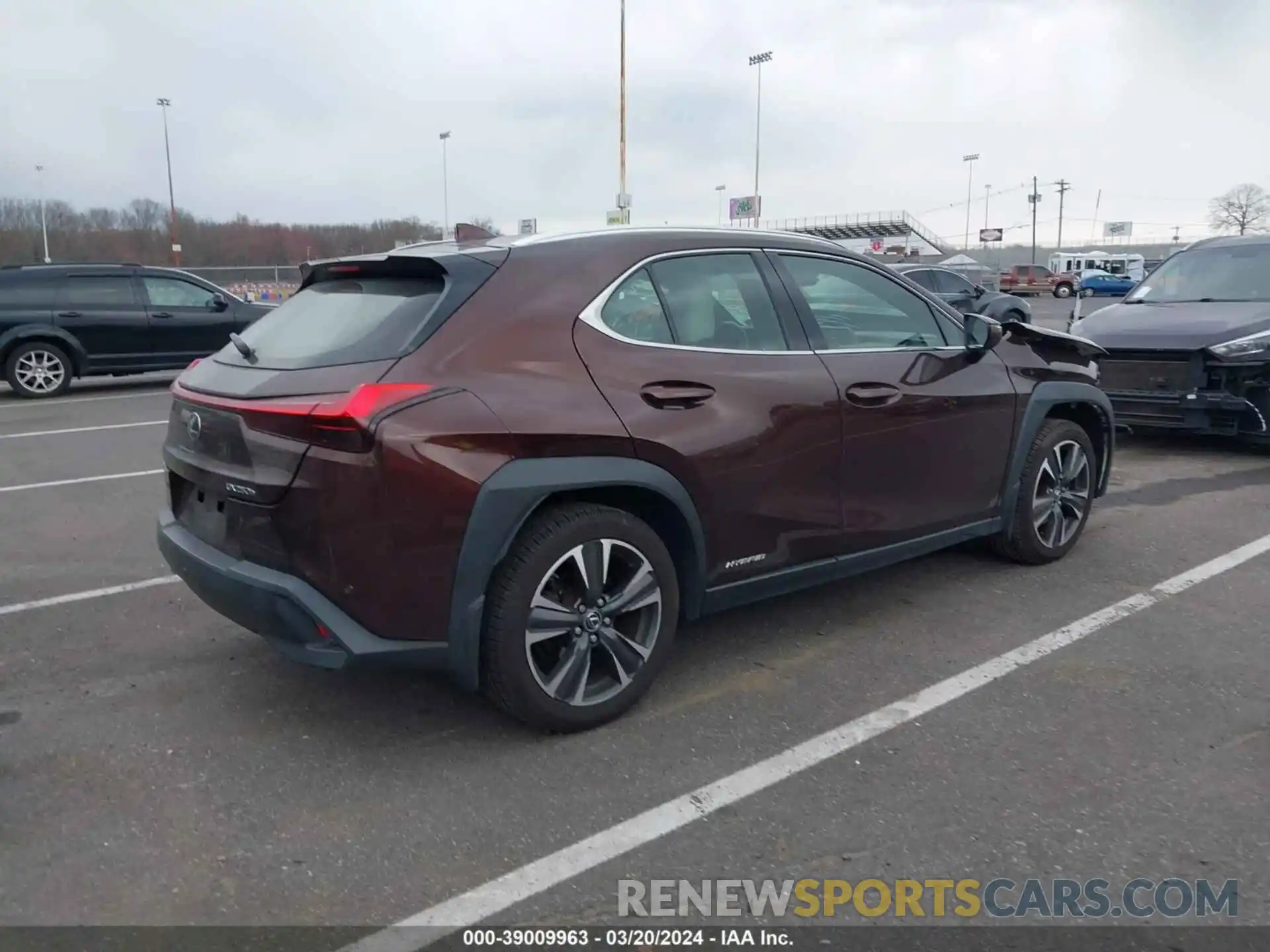 4 Фотография поврежденного автомобиля JTHU9JBH5K2002848 LEXUS UX 250H 2019