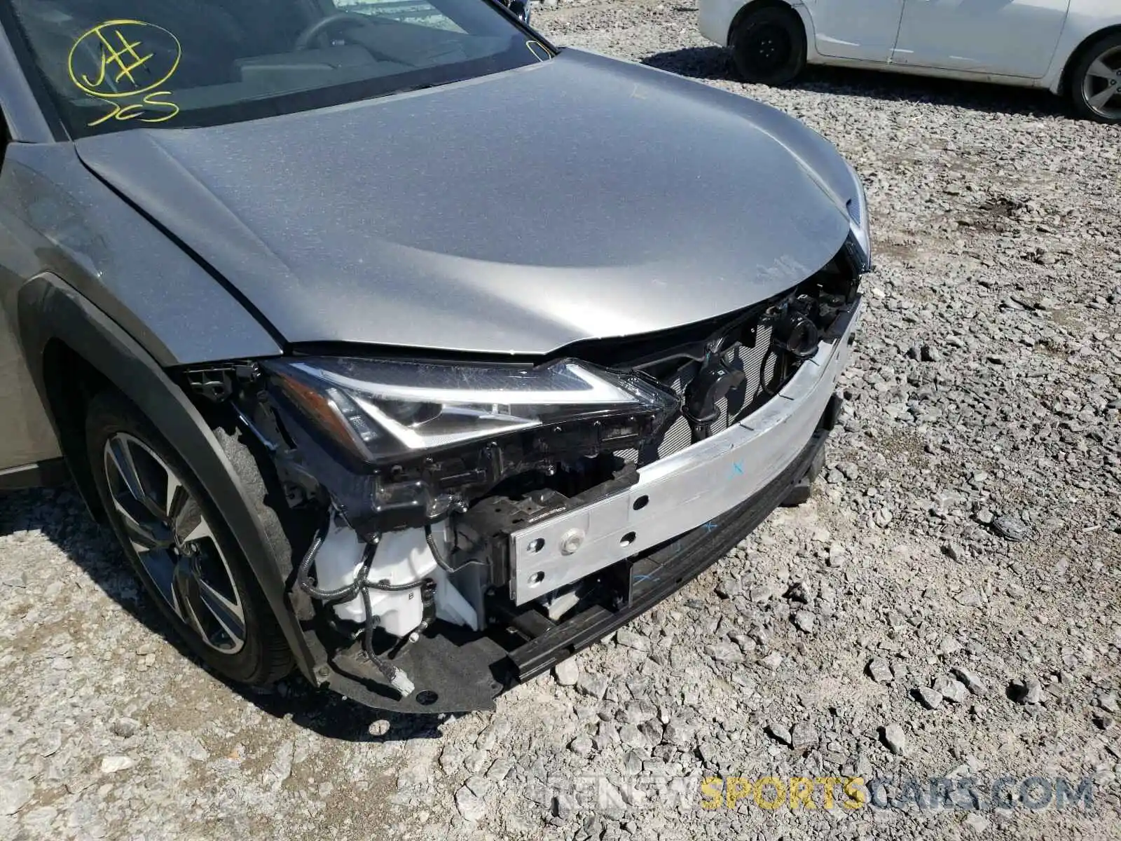 9 Photograph of a damaged car JTHU9JBH5K2009590 LEXUS UX 250H 2019