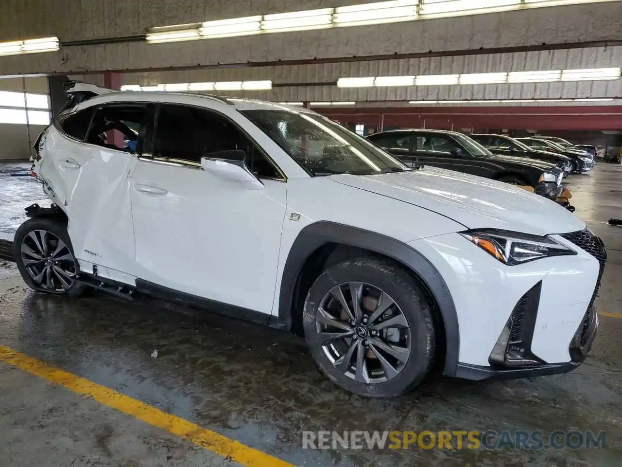 4 Фотография поврежденного автомобиля JTHU9JBH5K2011422 LEXUS UX 250H 2019