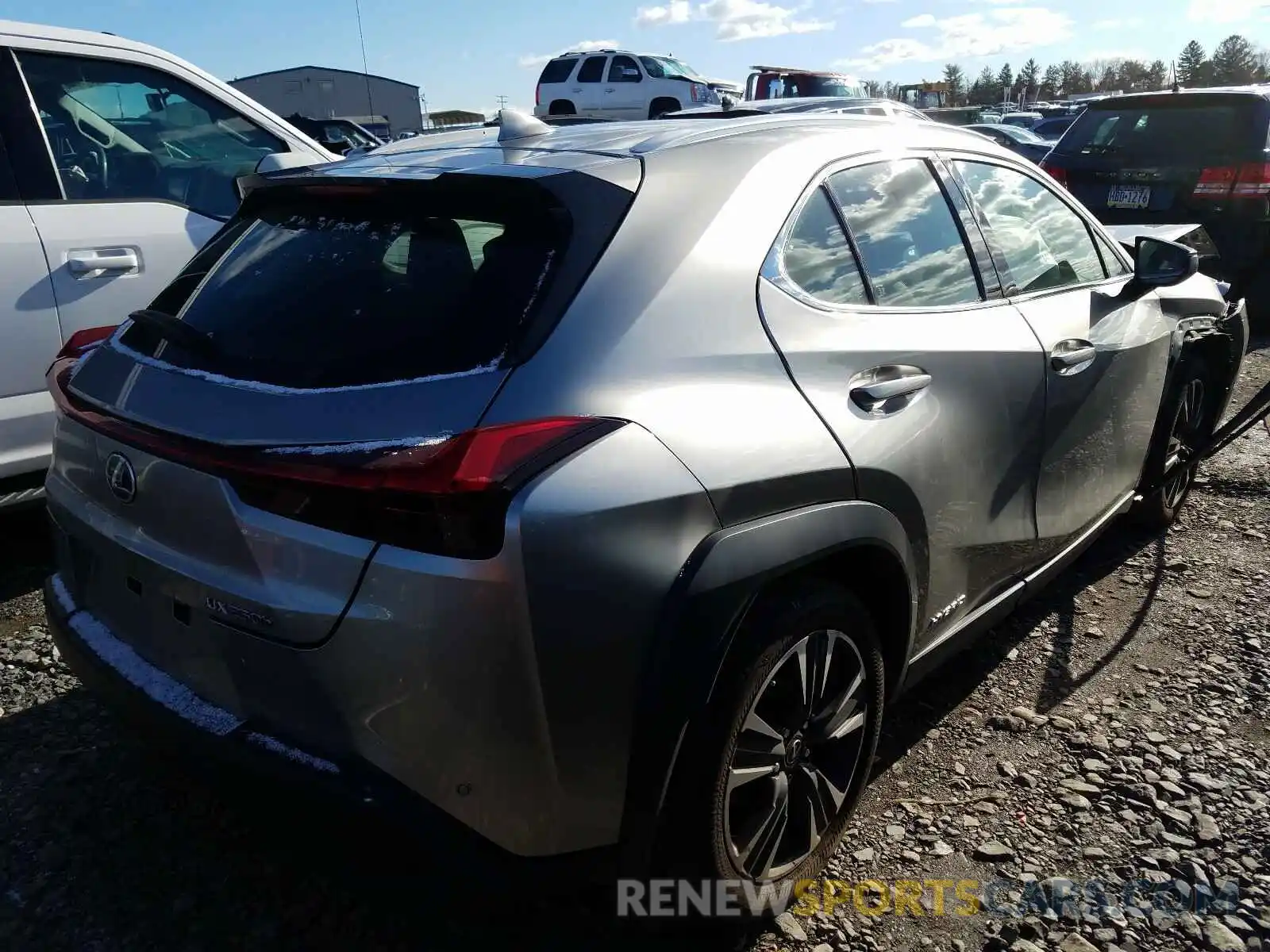 4 Фотография поврежденного автомобиля JTHU9JBH6K2003314 LEXUS UX 250H 2019