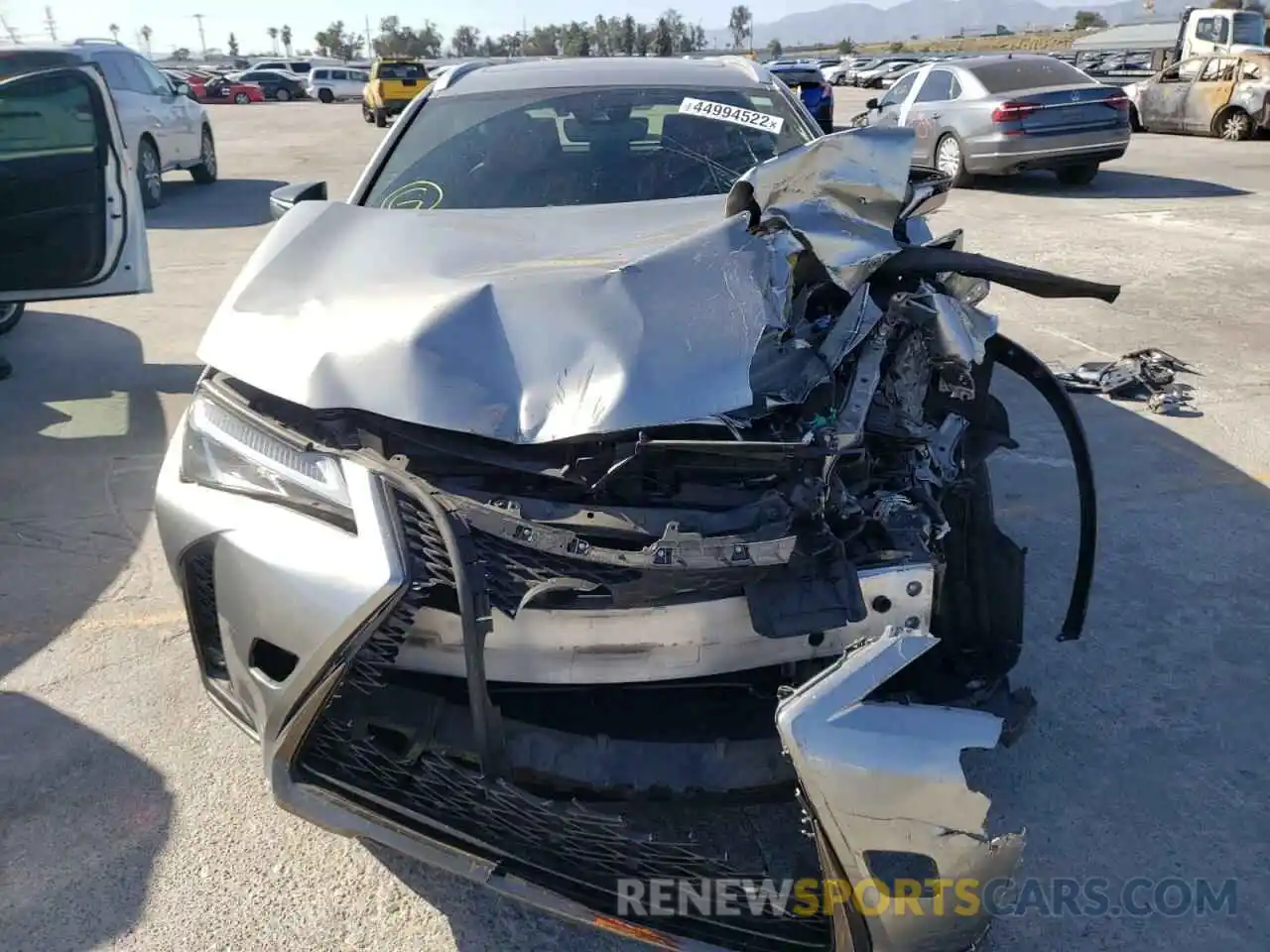 9 Photograph of a damaged car JTHU9JBH6K2009548 LEXUS UX 250H 2019