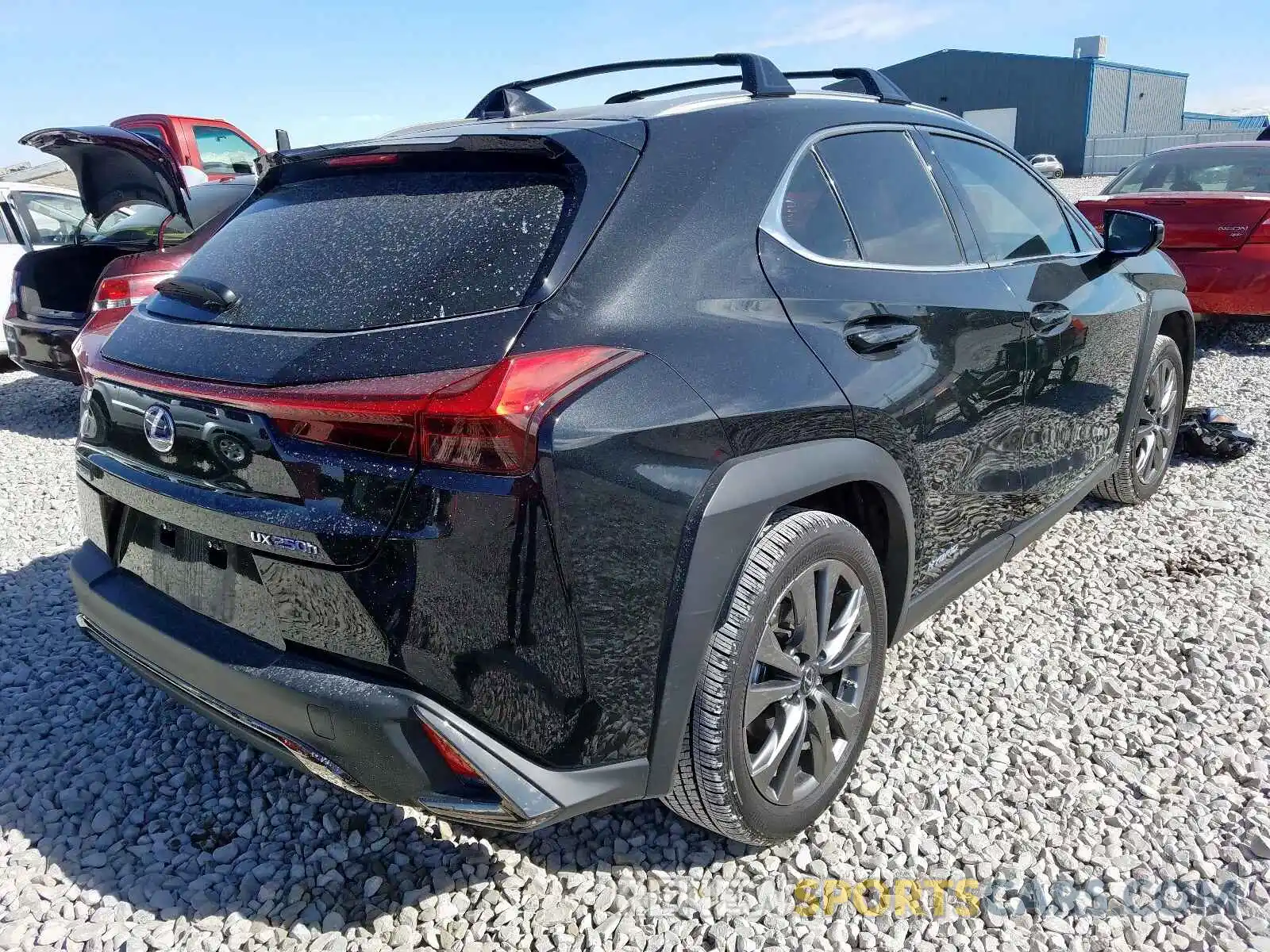 4 Фотография поврежденного автомобиля JTHU9JBH6K2017164 LEXUS UX 250H 2019