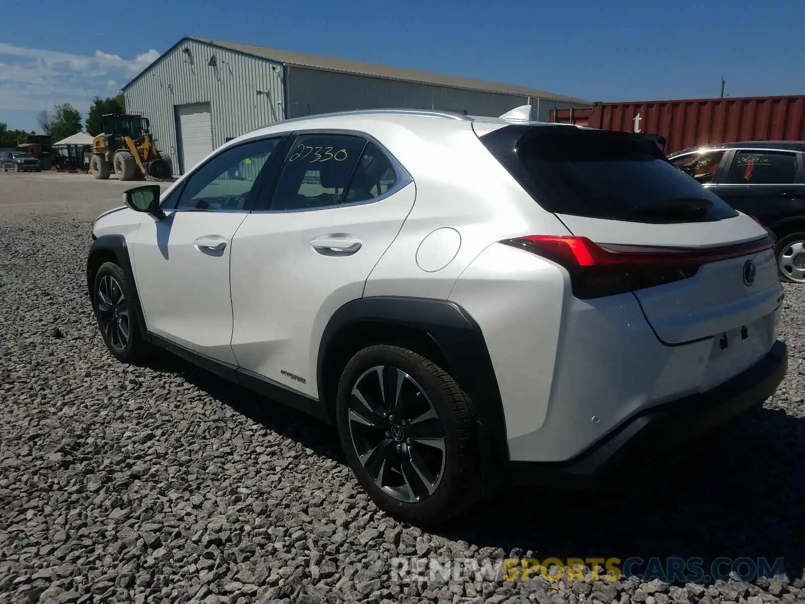 3 Фотография поврежденного автомобиля JTHU9JBH7K2001832 LEXUS UX 250H 2019