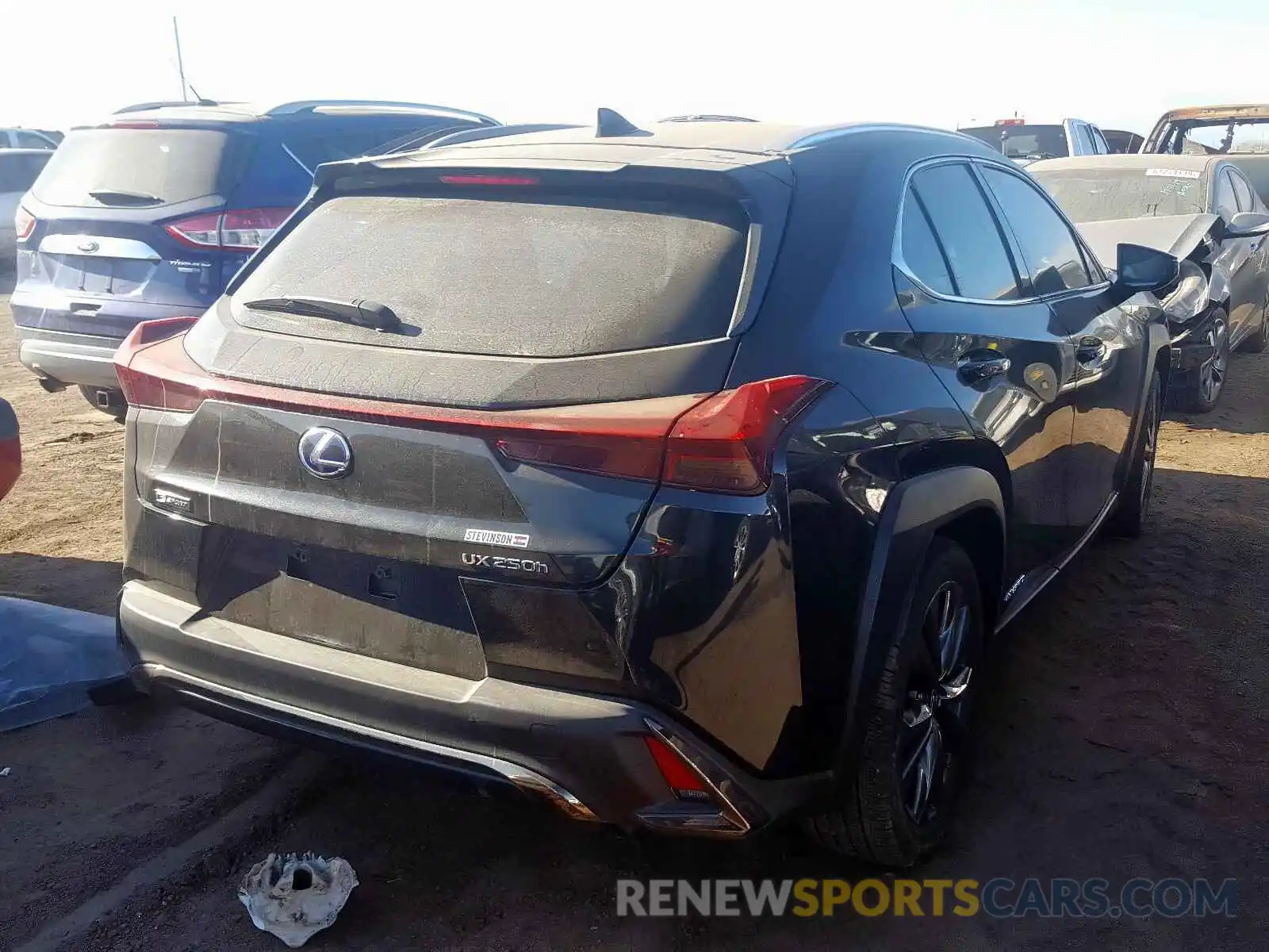 4 Фотография поврежденного автомобиля JTHU9JBH8K2002424 LEXUS UX 250H 2019