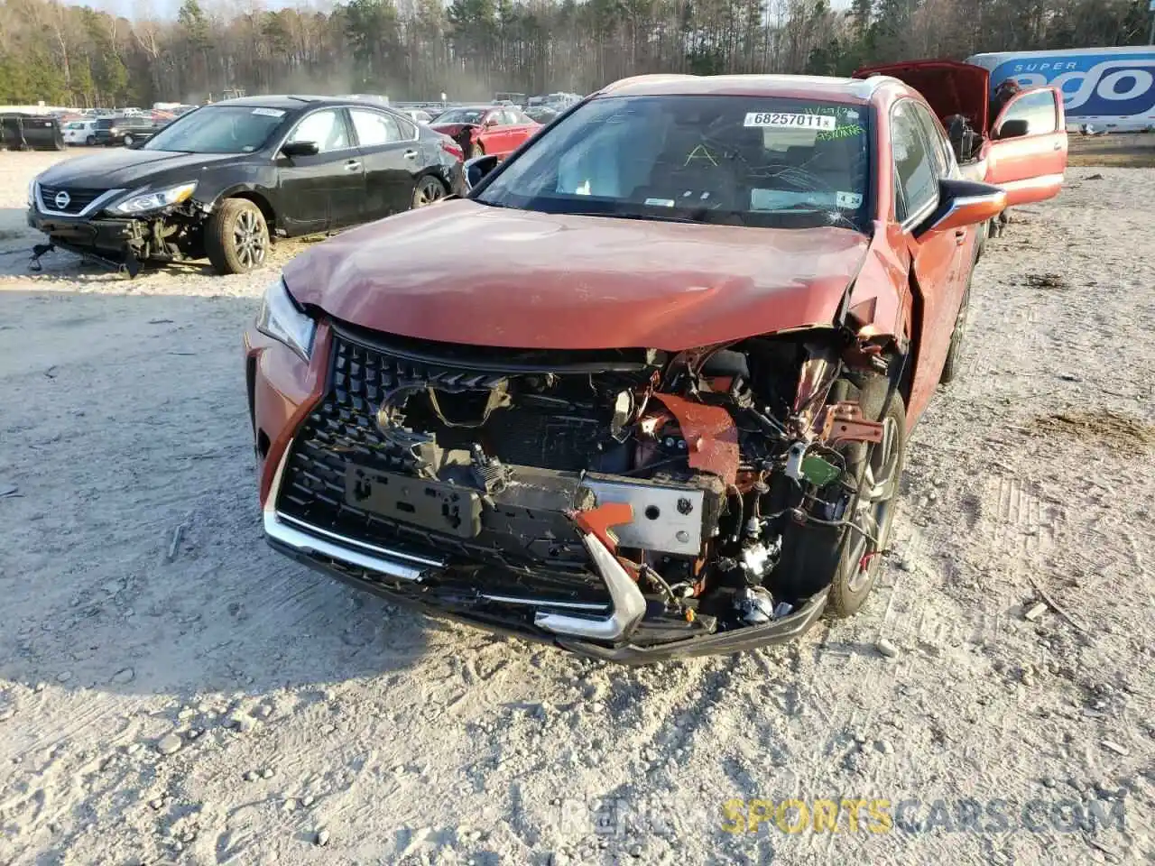 9 Фотография поврежденного автомобиля JTHU9JBH8K2003587 LEXUS UX 250H 2019