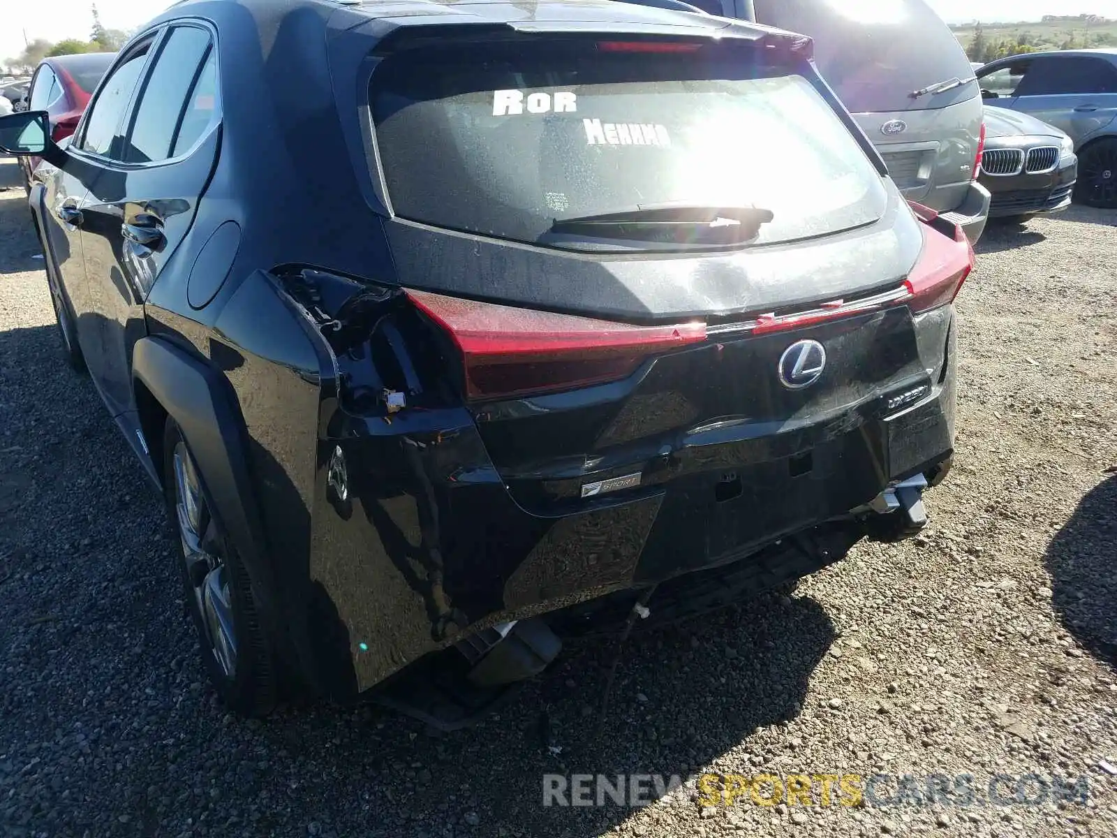 9 Photograph of a damaged car JTHU9JBH8K2018865 LEXUS UX 250H 2019