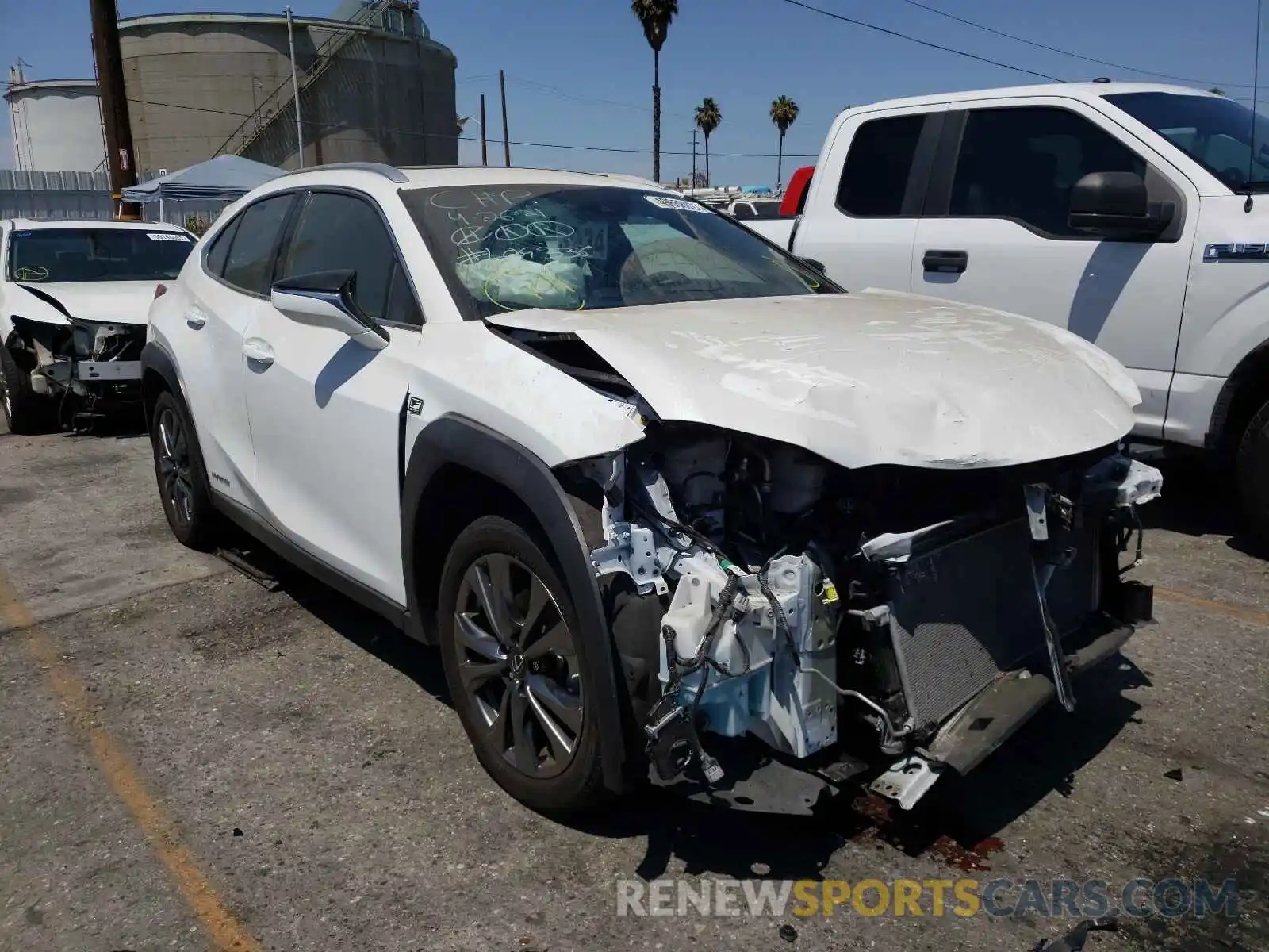 1 Photograph of a damaged car JTHU9JBHXK2001856 LEXUS UX 250H 2019