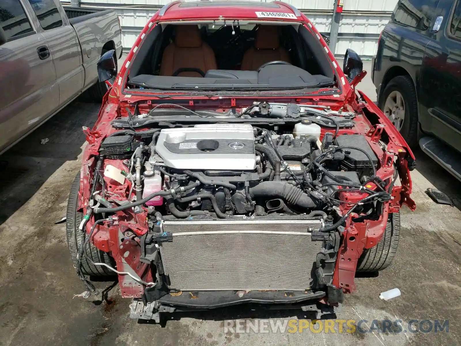 9 Photograph of a damaged car JTHU9JBHXK2011156 LEXUS UX 250H 2019