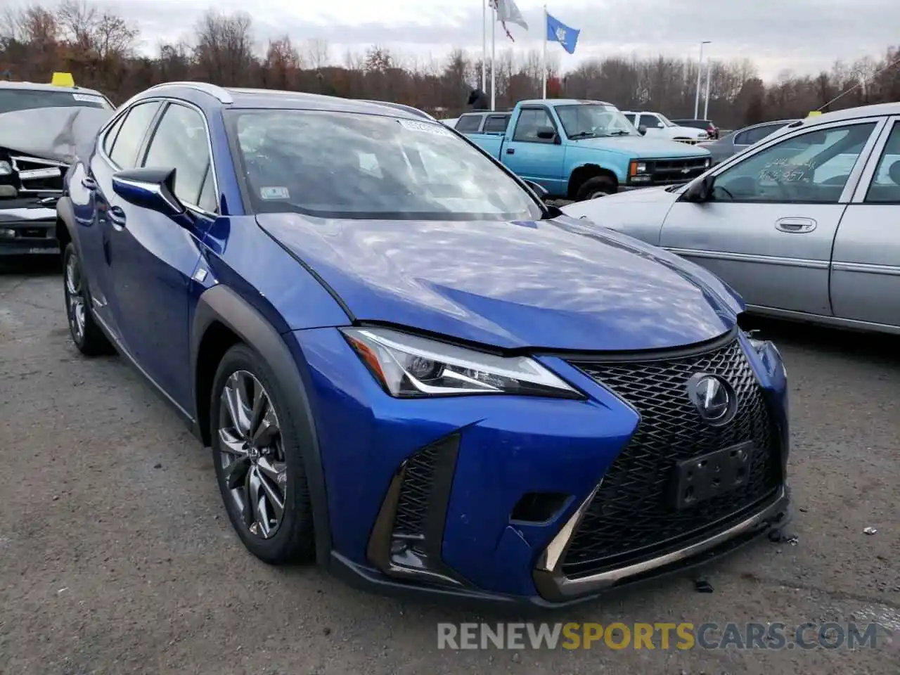 1 Photograph of a damaged car JTHU9JBHXK2012839 LEXUS UX 250H 2019