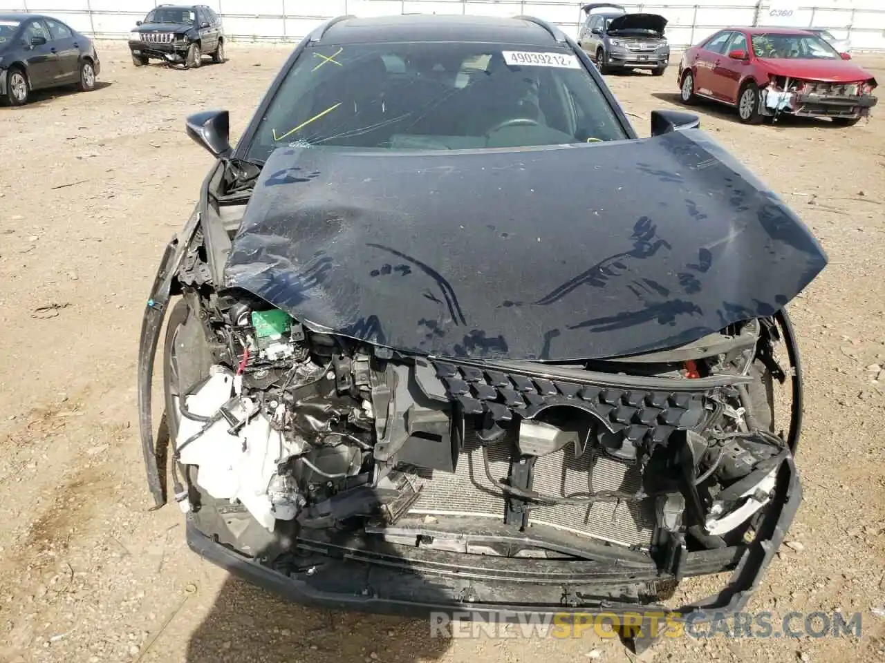 9 Фотография поврежденного автомобиля JTHU9JBHXK2015367 LEXUS UX 250H 2019