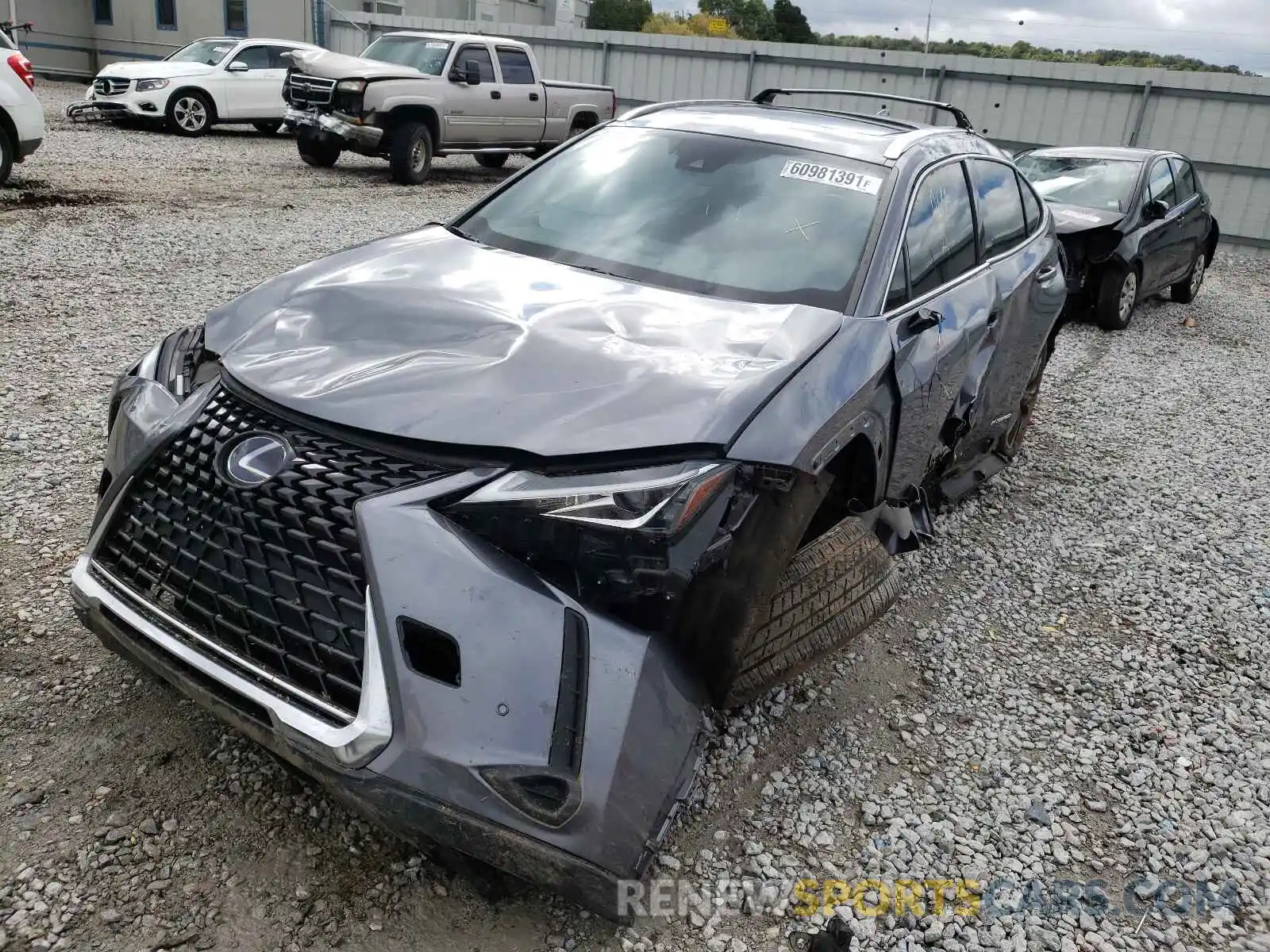 2 Фотография поврежденного автомобиля JTHU9JBHXK2018236 LEXUS UX 250H 2019